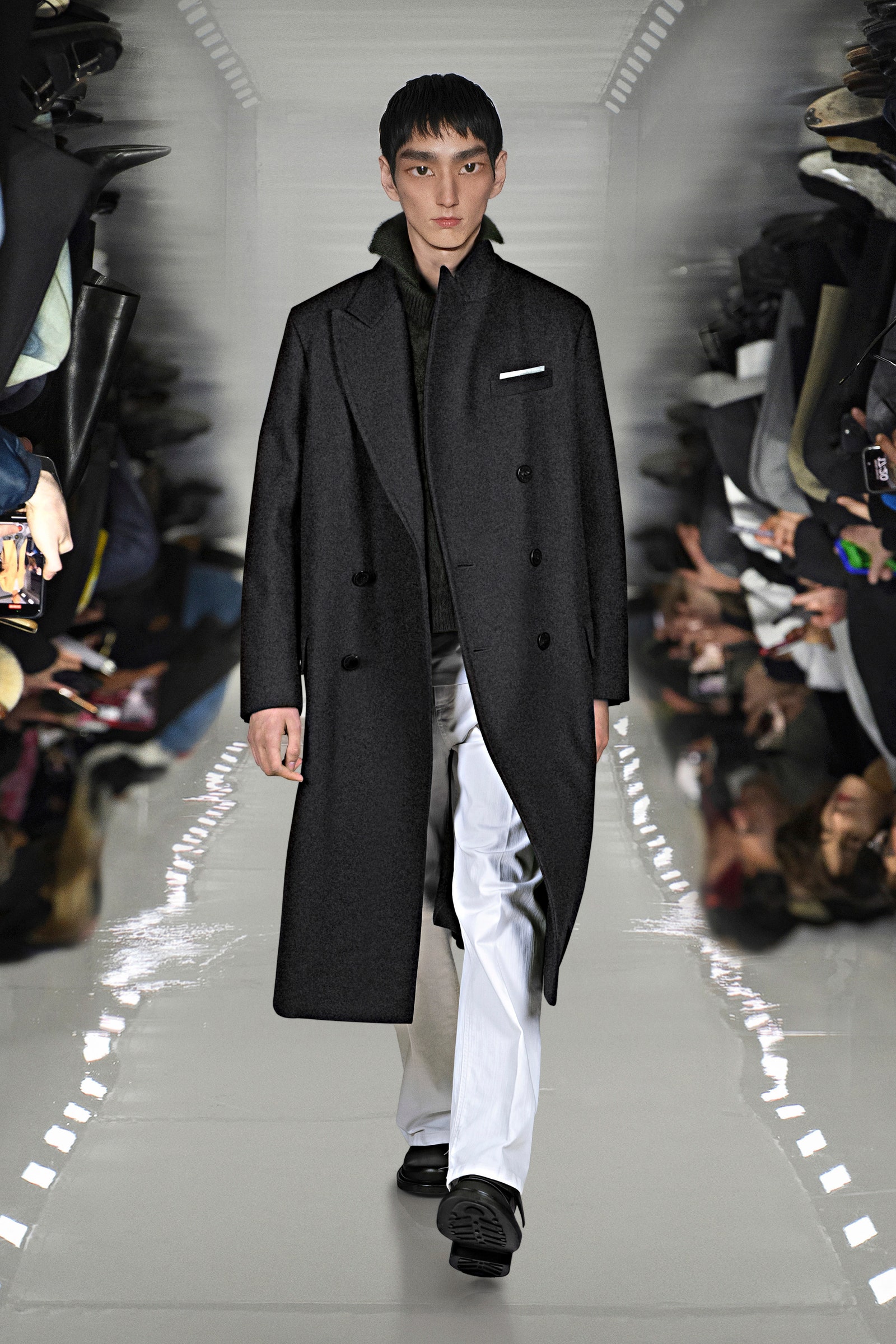 Image may contain Tsuyoshi Kusanagi Clothing Coat Fashion and Overcoat