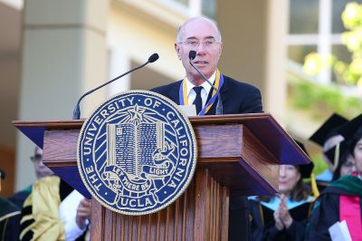 Westwood, Calif. - May 30: Philanthropist and entertainment tycoon David Geffen received the UCLA Medal at the UCLA Medal at the UC High Pocrates oath ceremony on May 30, 2014 at the David Geffen Medicine School of Medicine in Westwood, California, which is the highest honor the university has received. The ceremony was the opening ceremony of about 200 medical students in the class in 2014. Founded in 1979, the UCLA Medal is the highest honor for the extraordinary achievement that UCLA may award to individuals. Geffen gave UCLA medical school $200 million in unrestricted gifts in 2002. The funding helped drive the school, renaming the David Geffen School of Medicine at the University of California, Los Angeles (UCLA) in recognition of his commitment to his current status as a world-class educational and research institution. In 2012, Geffen founded a $100 million, performance-based David Geffen Medical Scholarship. The program covers nearly 20% of the full cost of entering students’ medical education, allowing them to realize their dreams without debt. The gift has become a role model, inspiring other institutions and greatly increasing financial support for medical students. (Photo of iMeh akpanudosen/Getty Images)