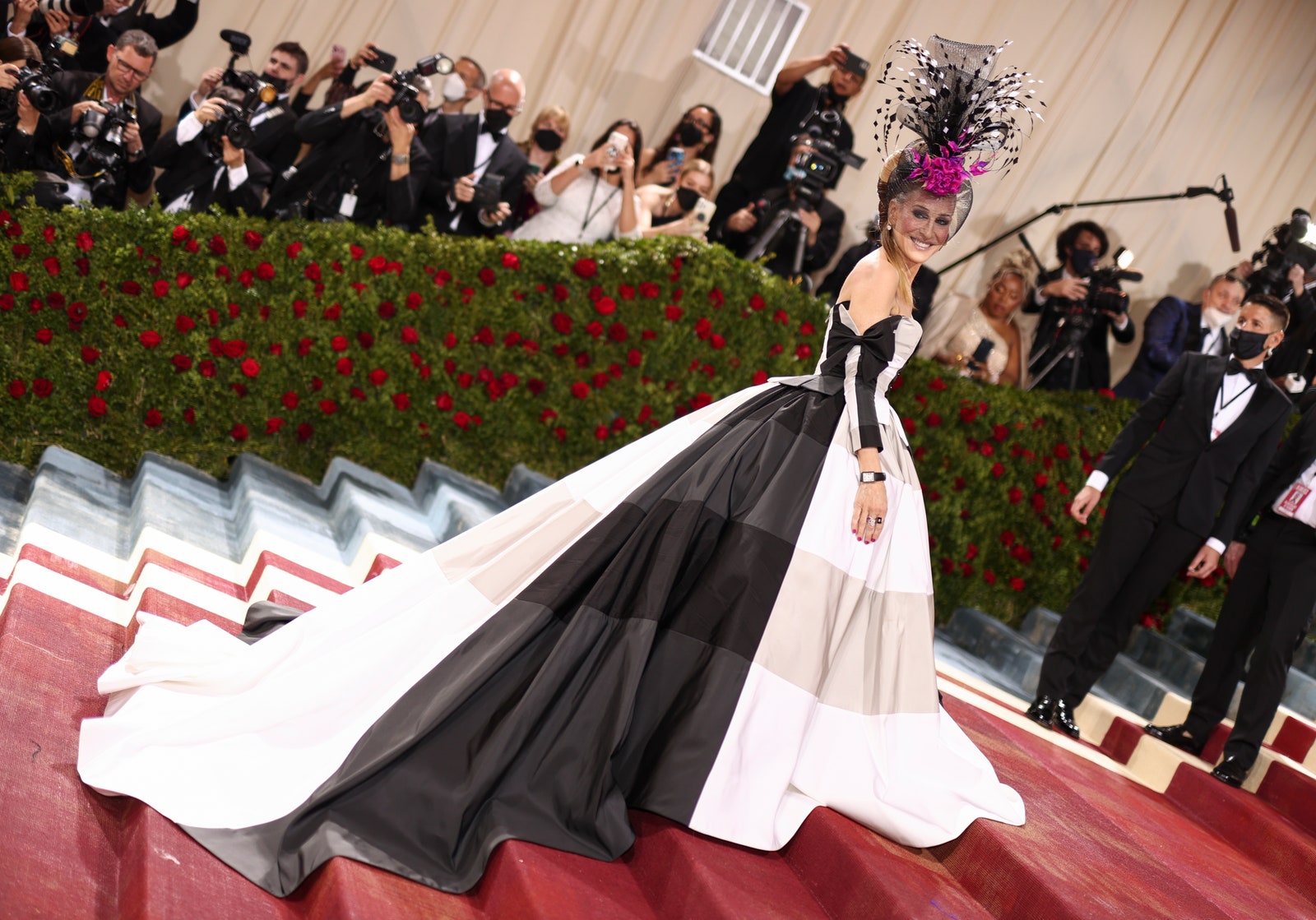 Sarah Jessica Parker's Fashion Anthology celebrated in the United States at the Metropolitan Celebration in 2022 in Metropolitan...