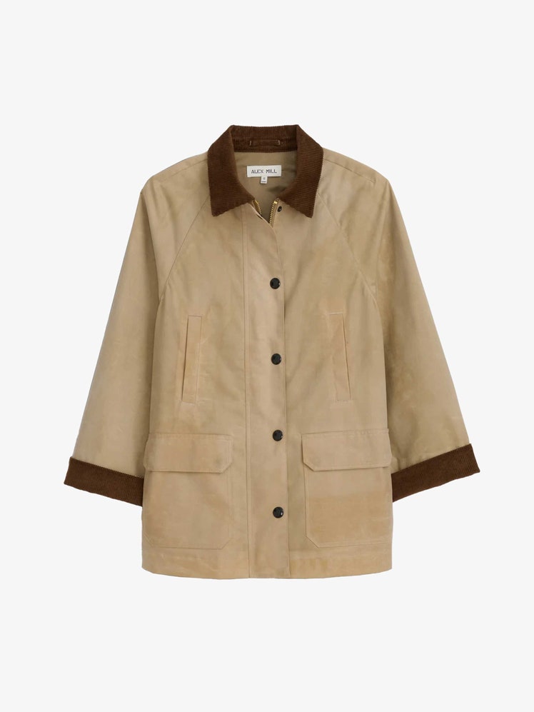 Images may contain: clothes, coat, shirt, jacket, khaki, long sleeves and sleeves
