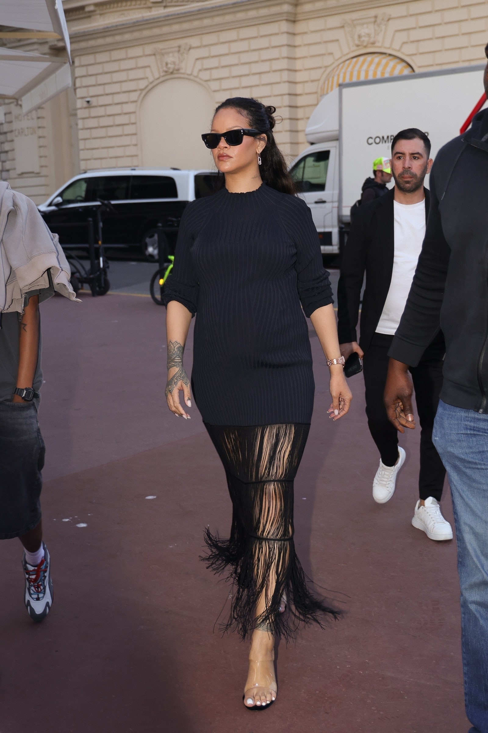Rihanna, France, took a stylish outing on Cannes' cock and visited Messika Boutique.
