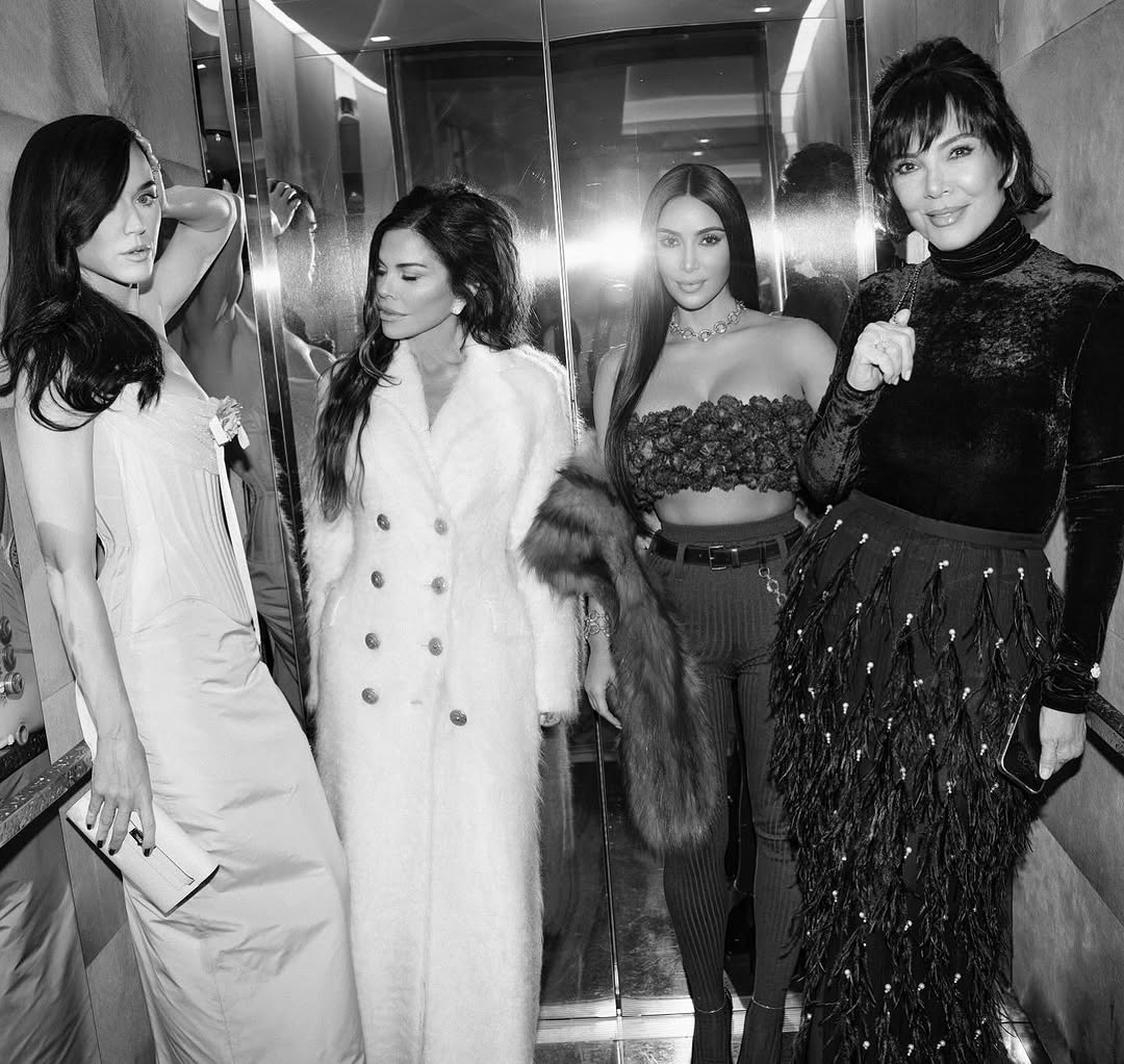 Images may contain Kris Jenner Katy Perry Laura Snchez Kim Kardashian dressing room adult indoor and human