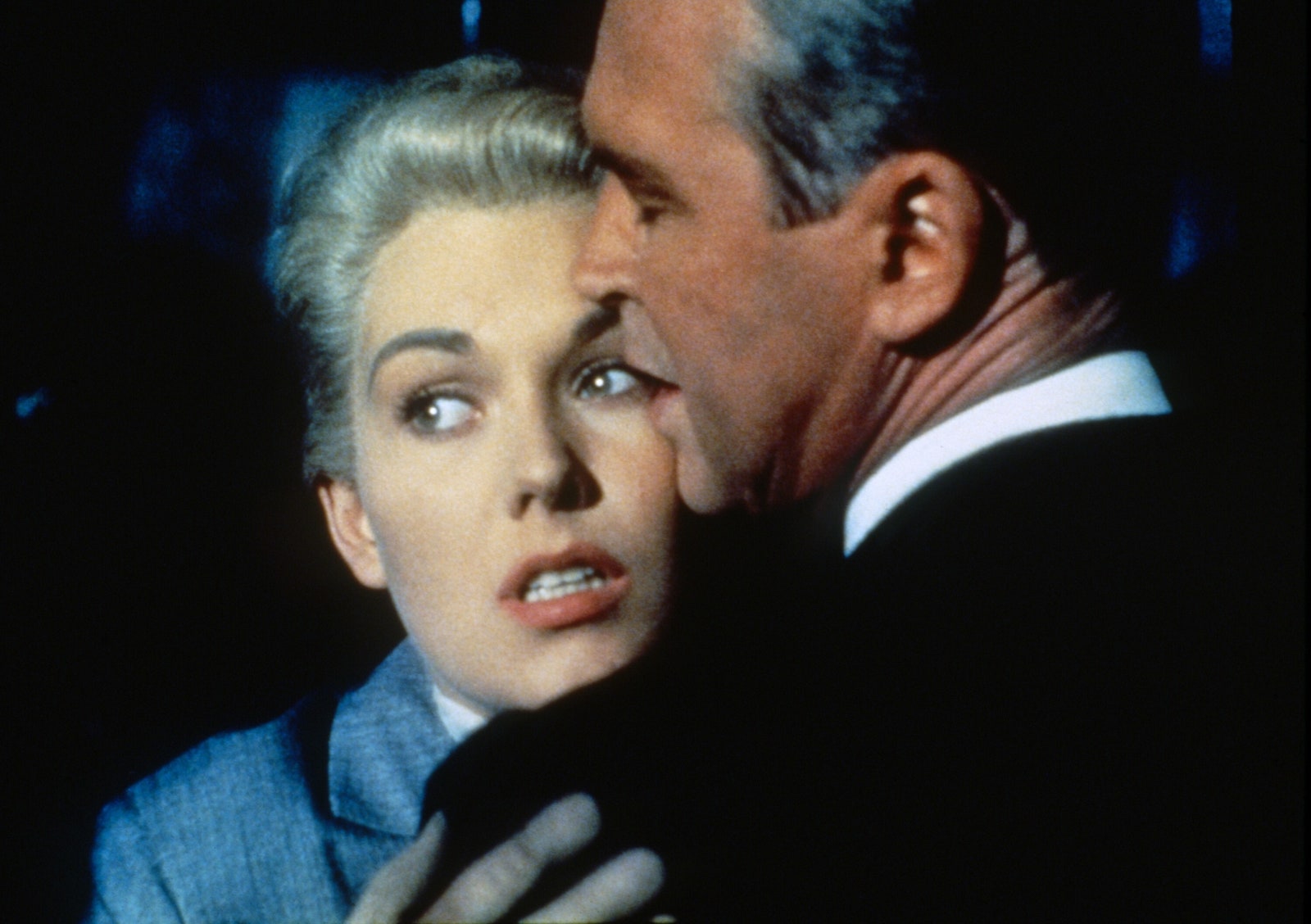 Sweeney Kim Novak, Sydney