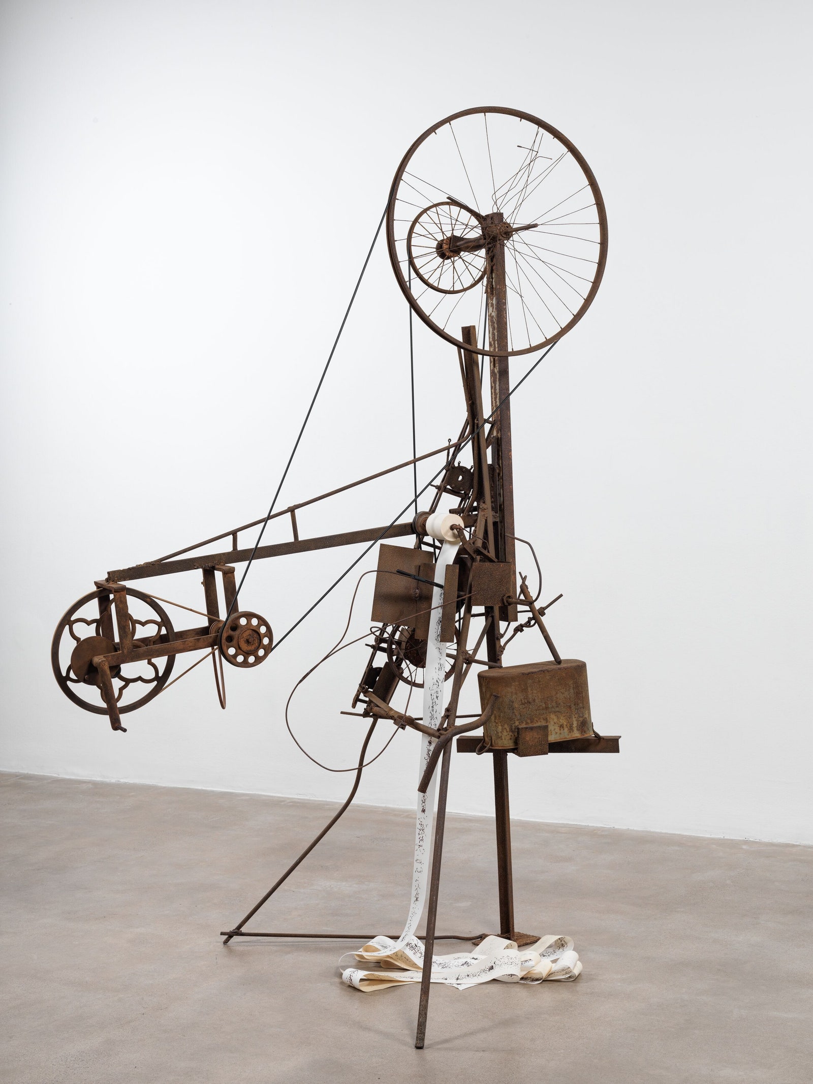 Installation view ©Jean Tinguely
