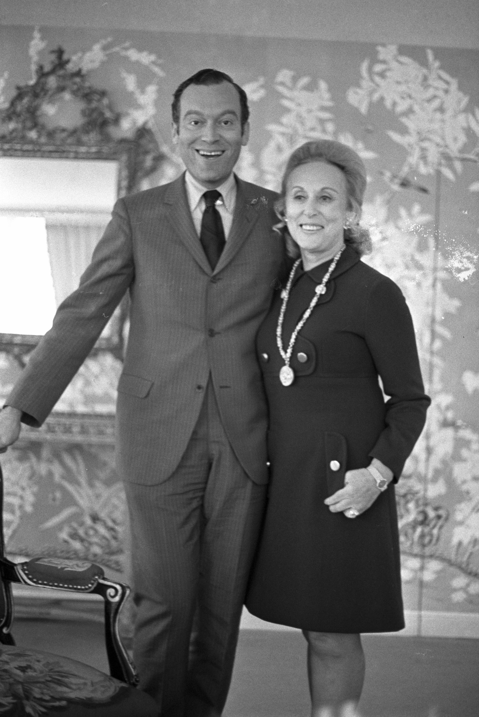 Images may contain the face and head of a person in Leonard Lauder Este Lauder clothing formally wearing a blazer jacket
