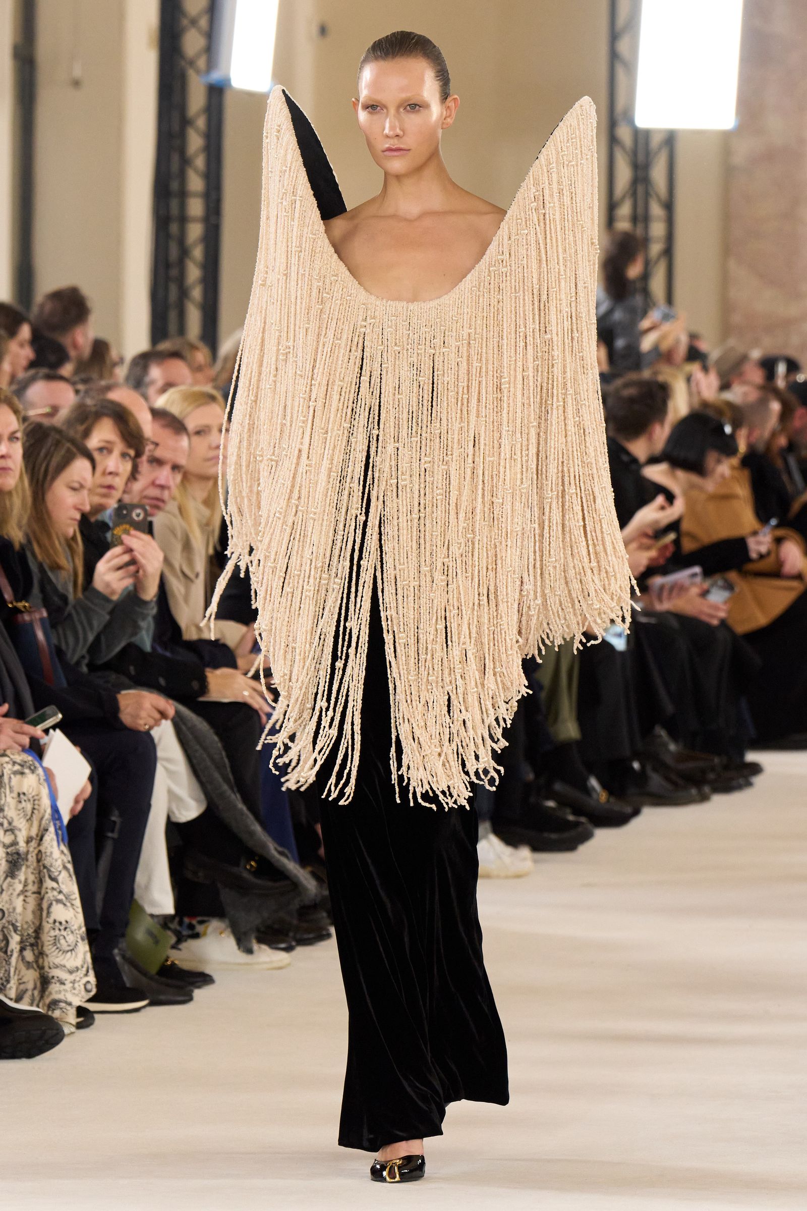 Schiaparelli 2024 Couture Appearance 24.