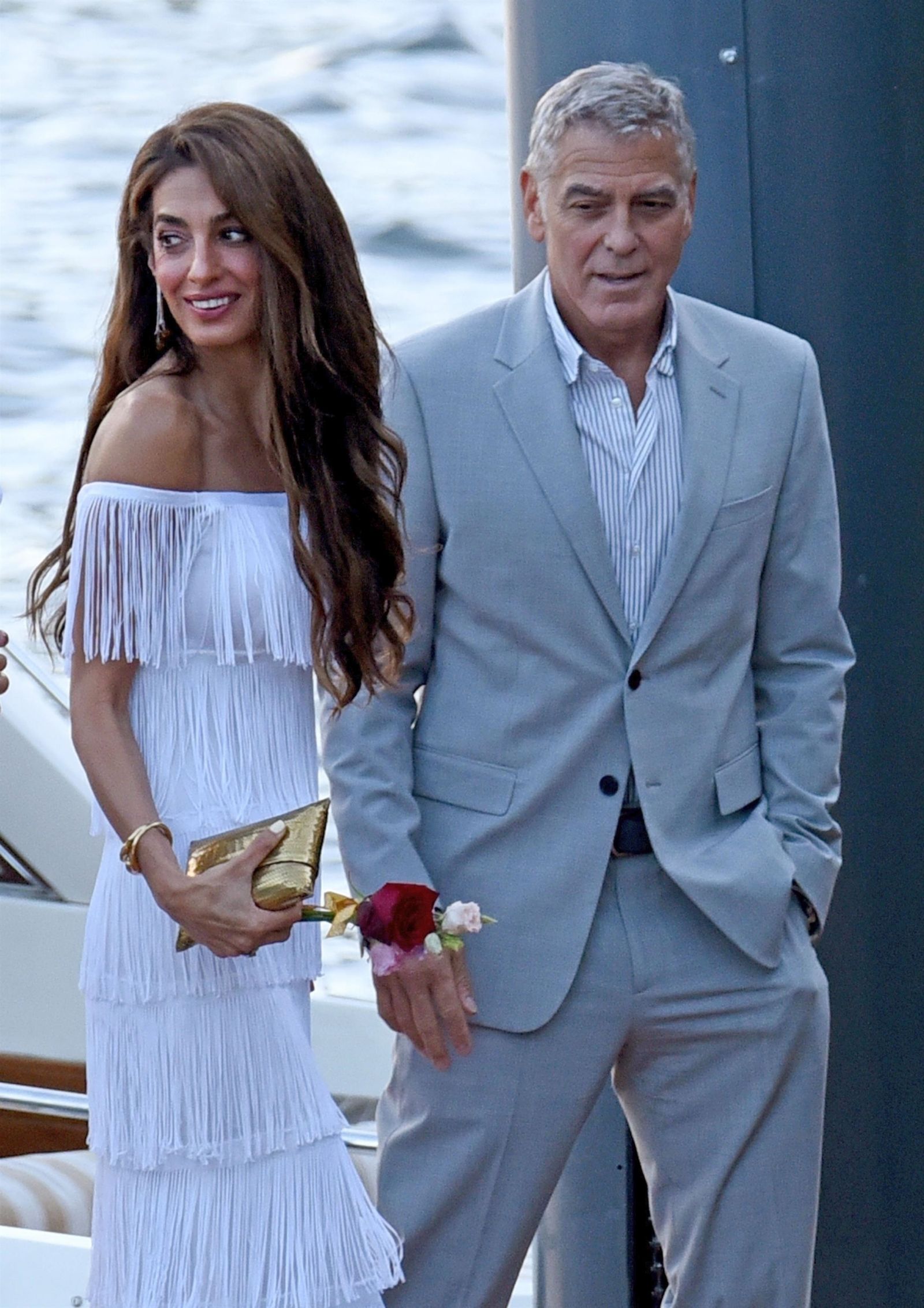 Amar and George Clooney’s style arrive at Villa Passalacqua before the exclusive Judicial Foundation event.