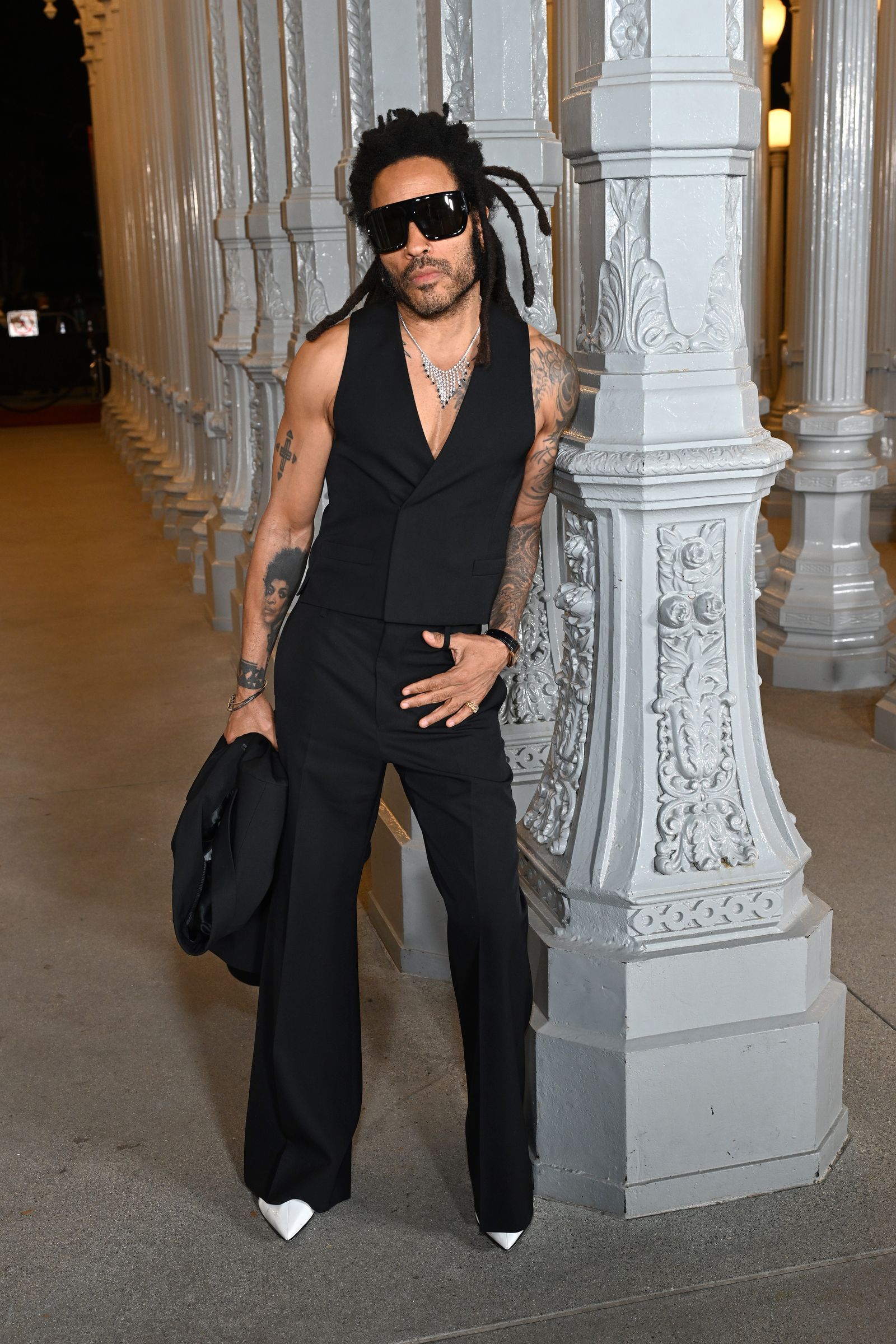 Los Angeles, California, Lenny Kravitz wore Gucci to the 2023 Lacma Artfilm Gala proposed by Gucci on November 4th.