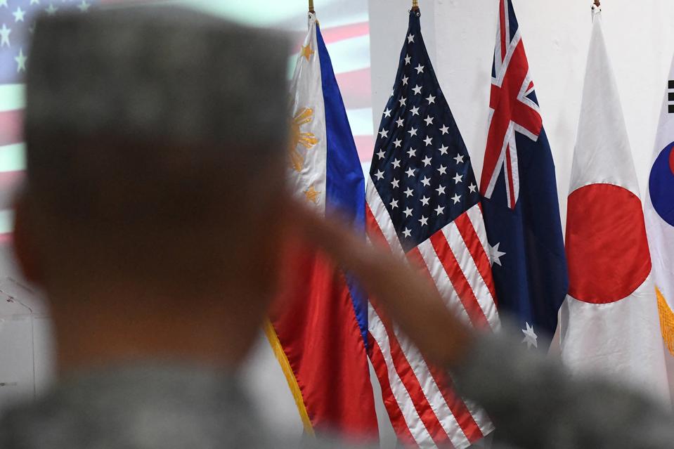 Philippines - US defense