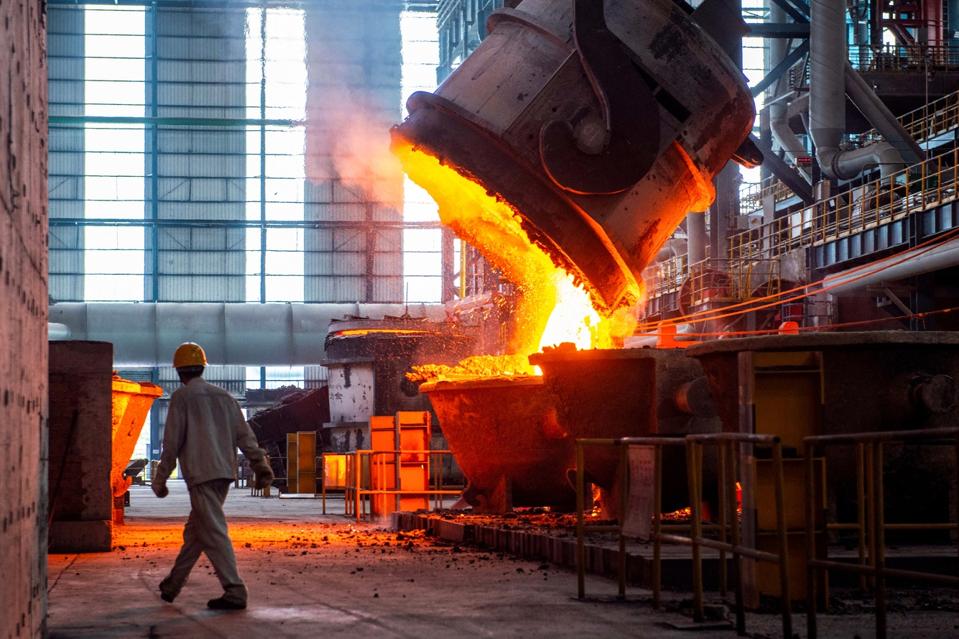Topshot-China-Crenonomy-Steel