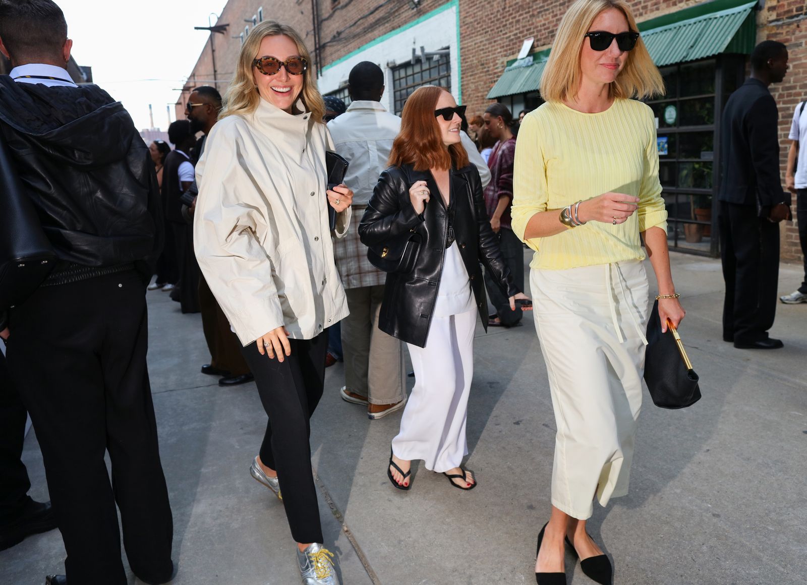 New York Fashion Week Street Style – 7 Transitional Clothing
