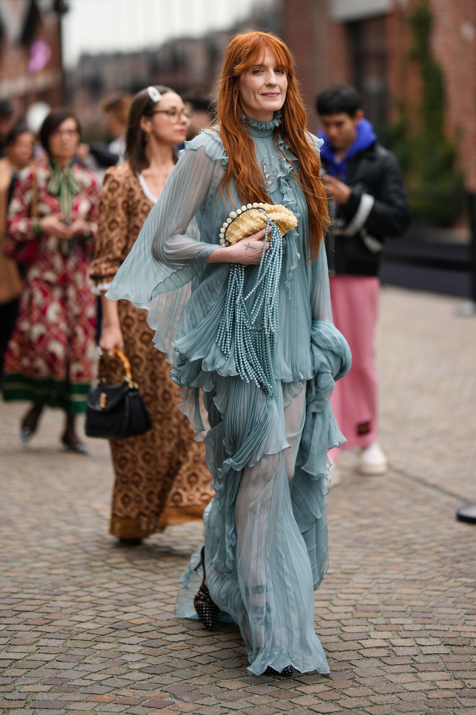 Florence Welch reminds you that she is the Queen of Bohemia