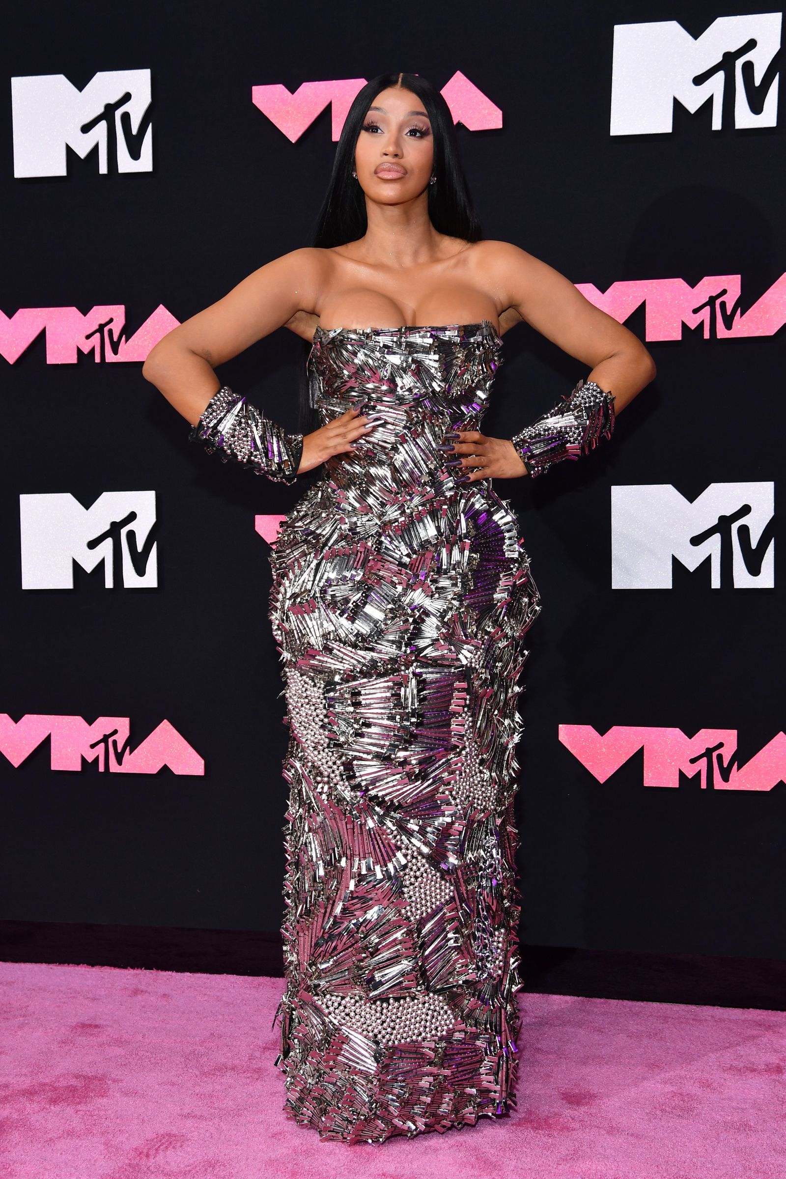 How VMA is a brave red carpet home