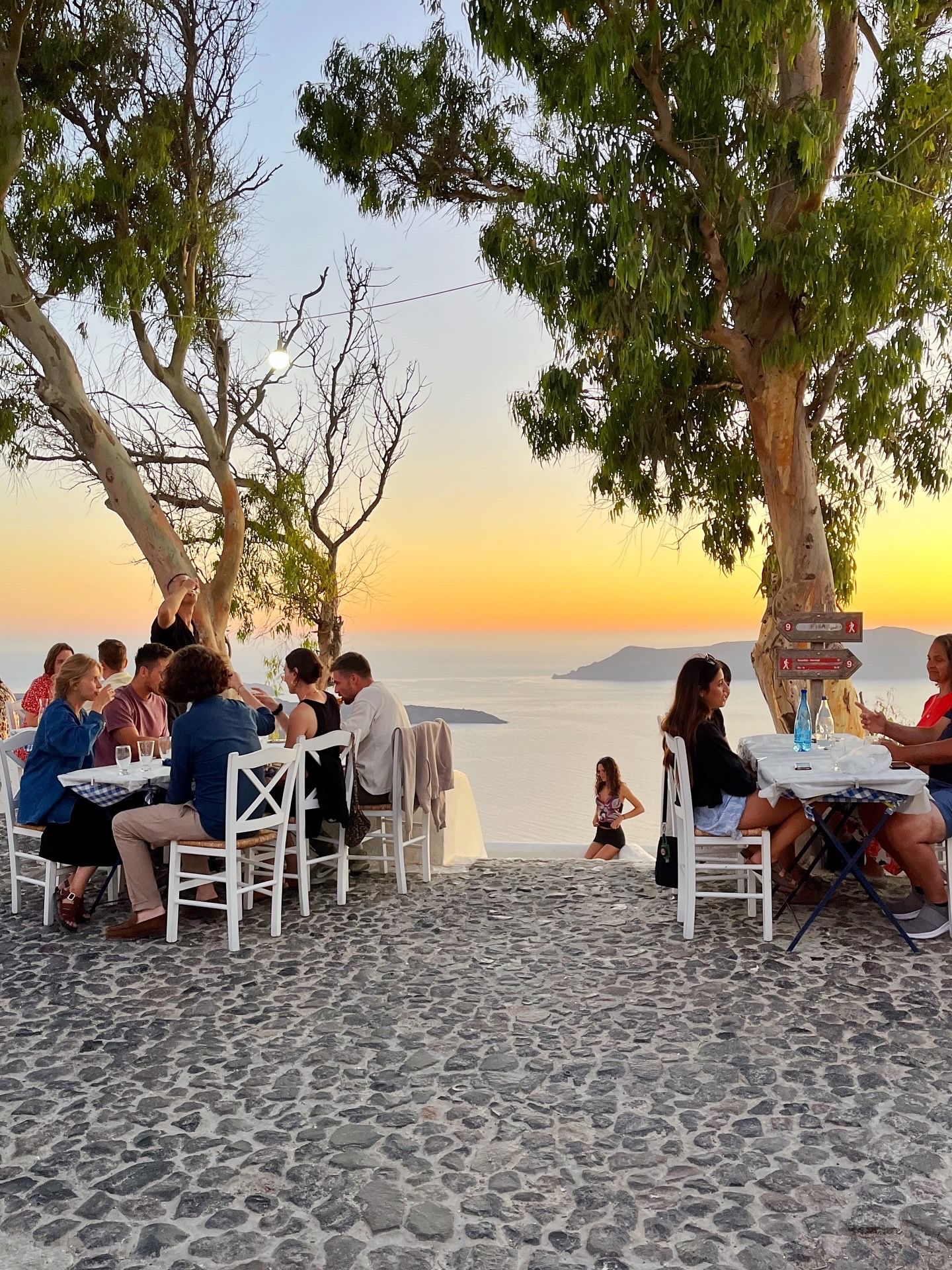 How to see the more authentic side of Santorini