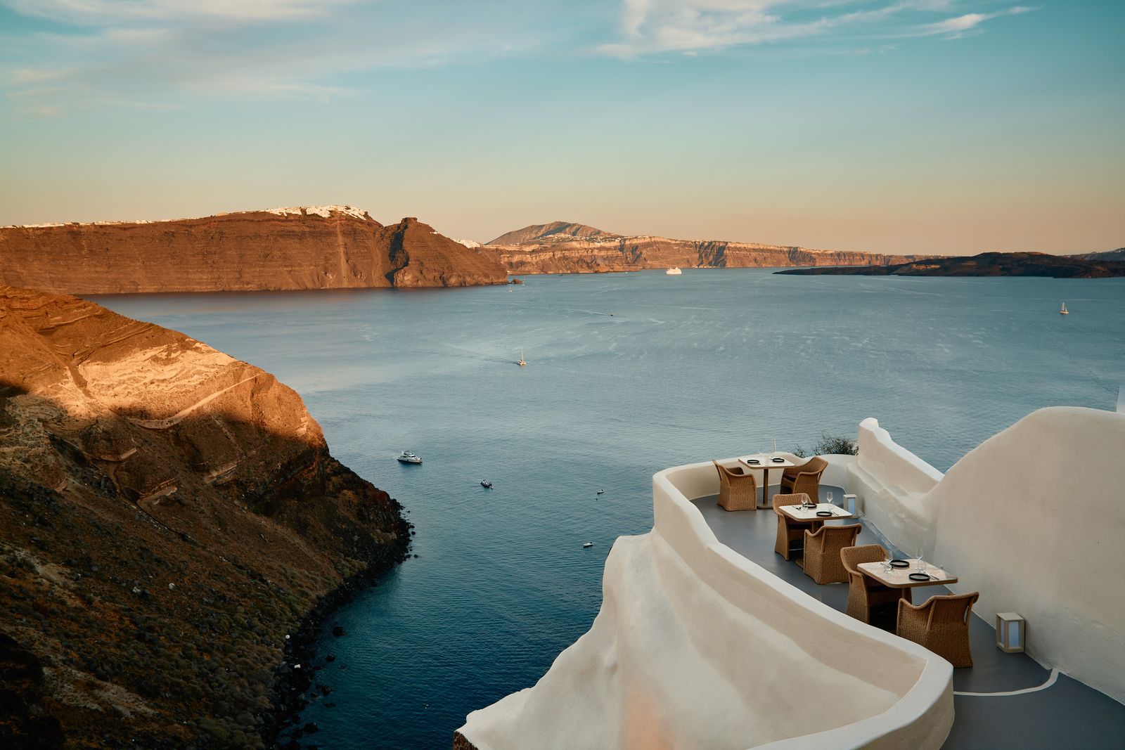 How to see the more authentic side of Santorini