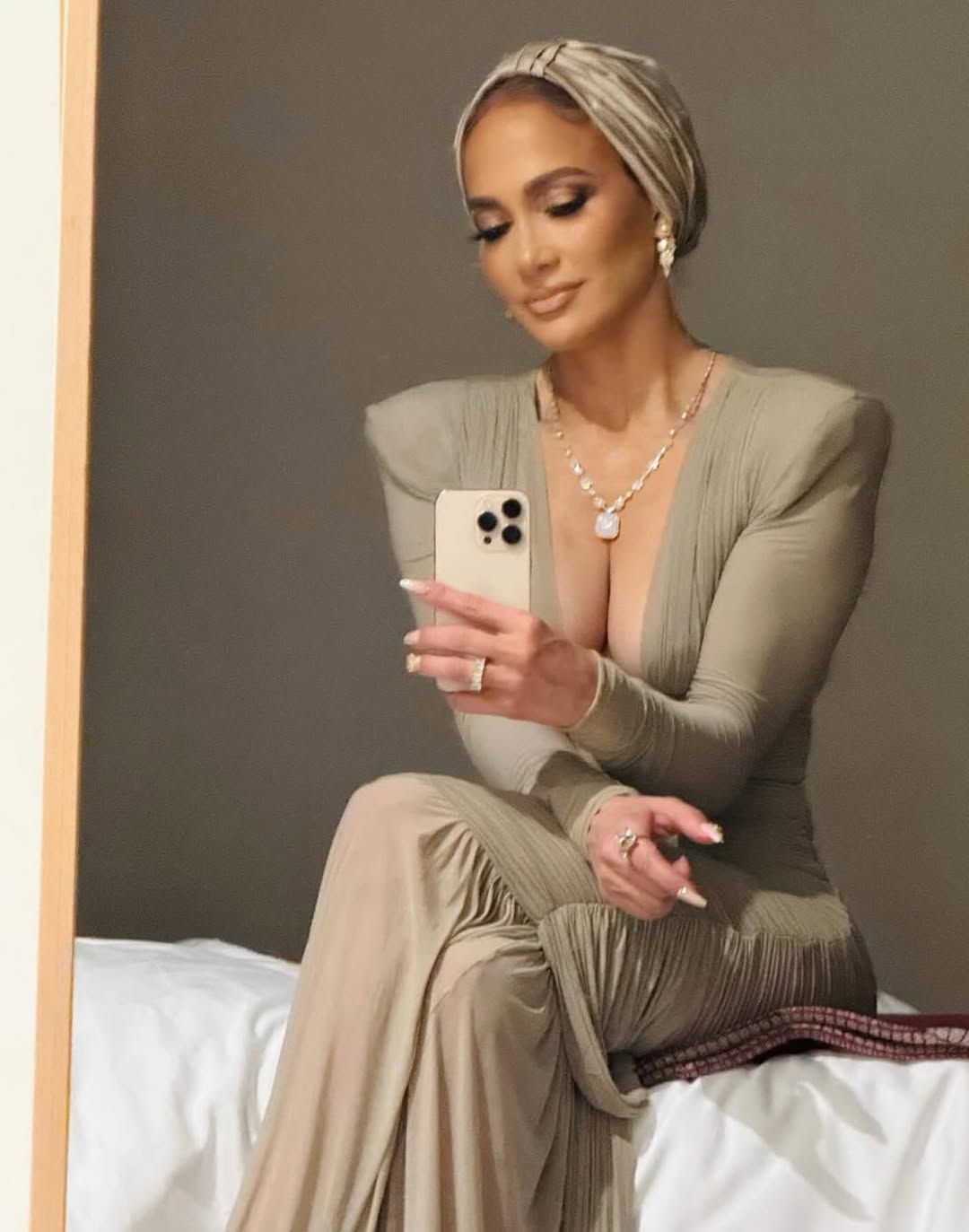 Jennifer Lopez celebrity beauty