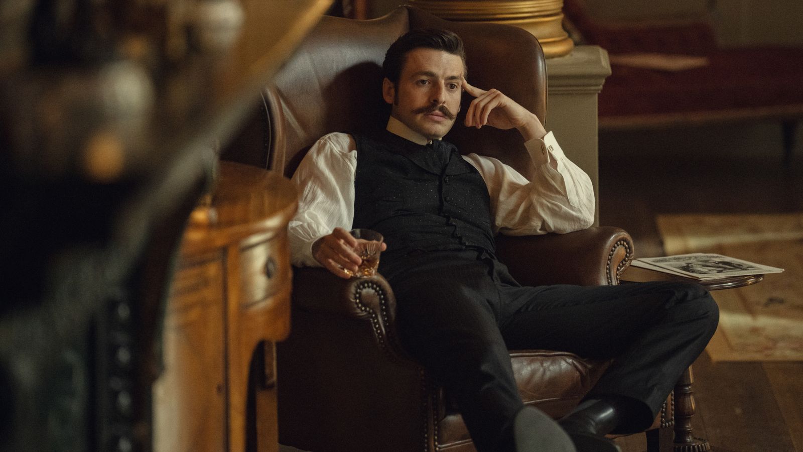 Anthony Boyle is Arthur Guinness.