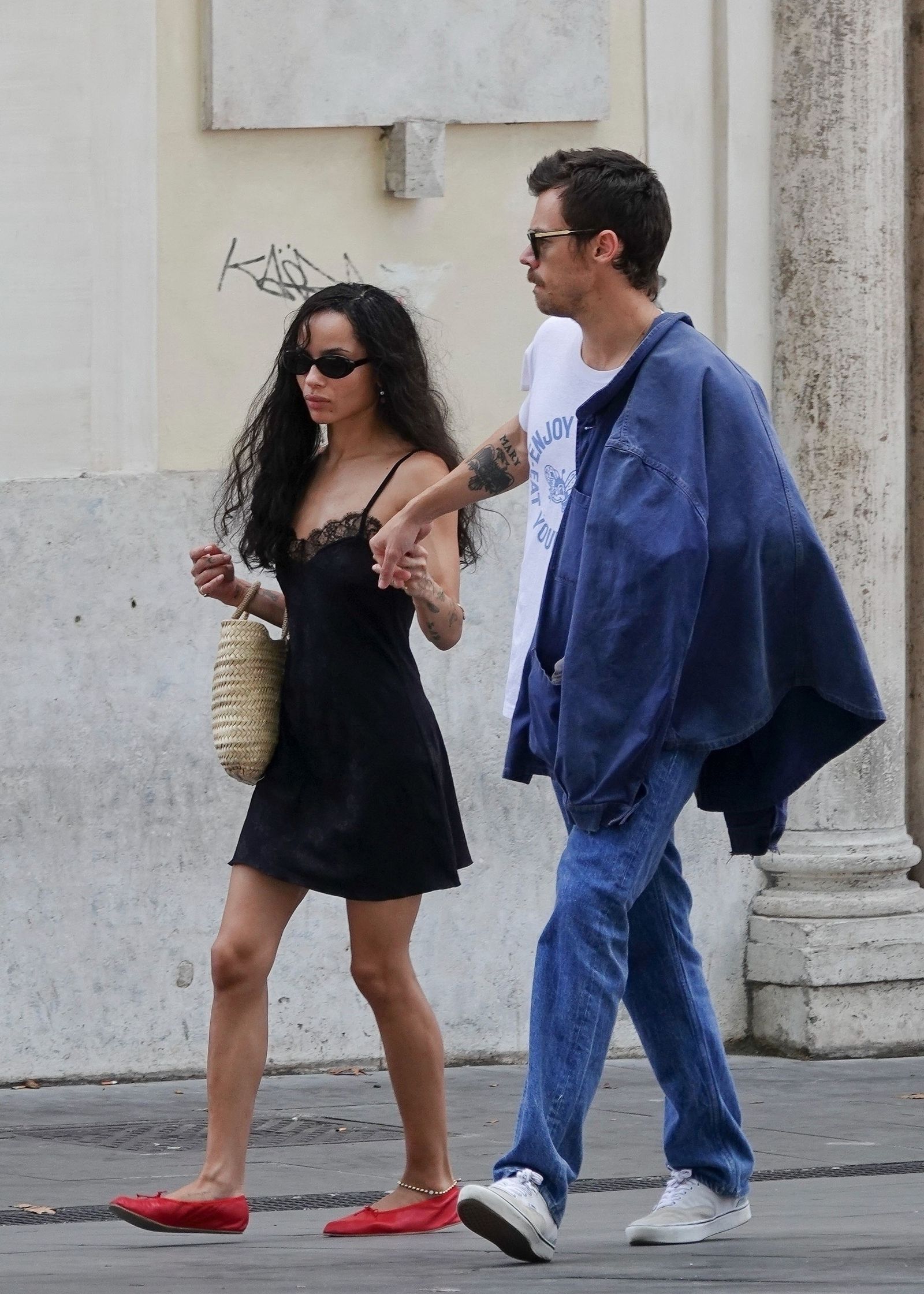 Fall Fashion Makes Right - Zoë Kravitz is our Coldweather Muse