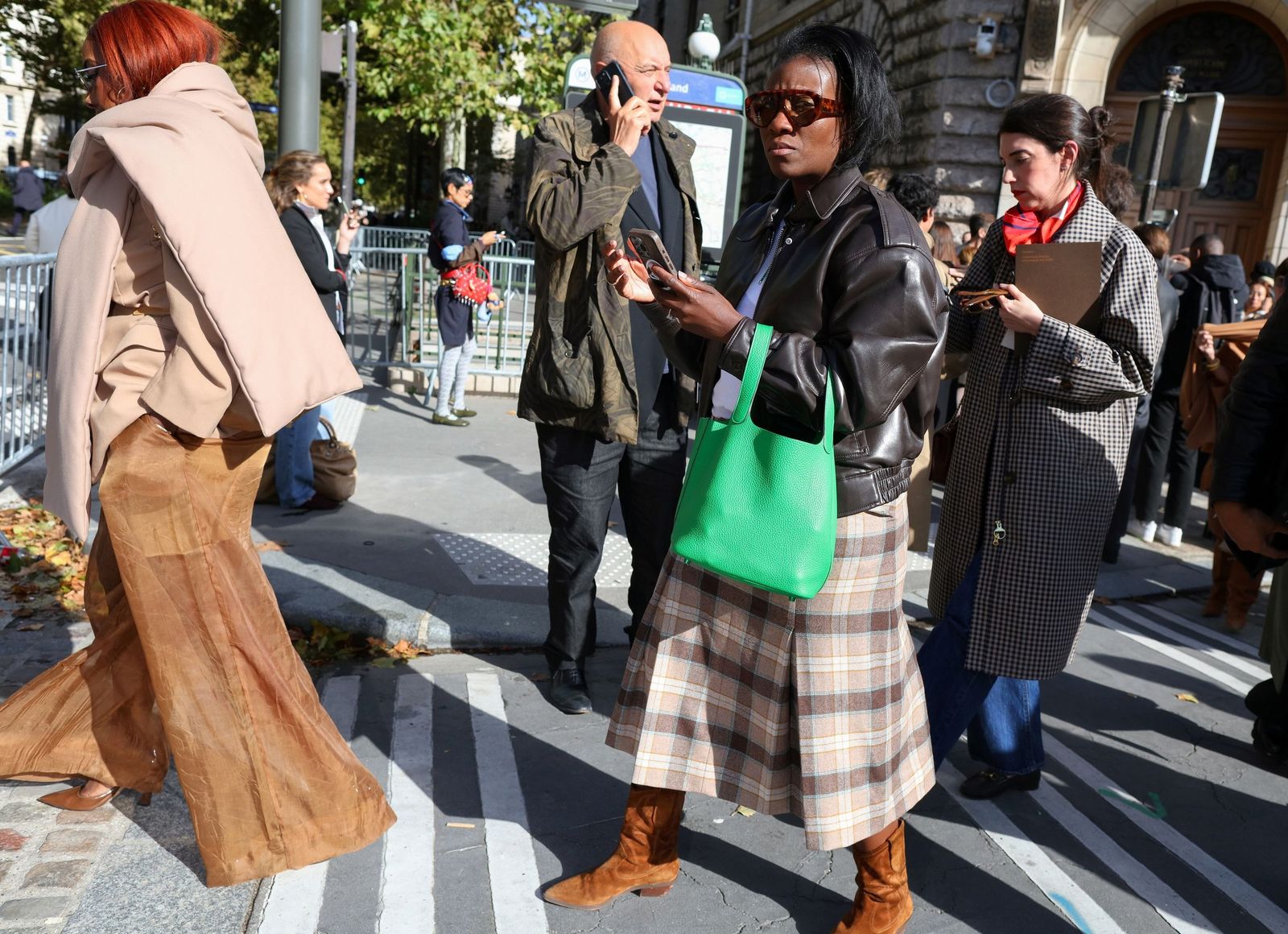 10 suede sportswear styles for this fall, based on the street style scene