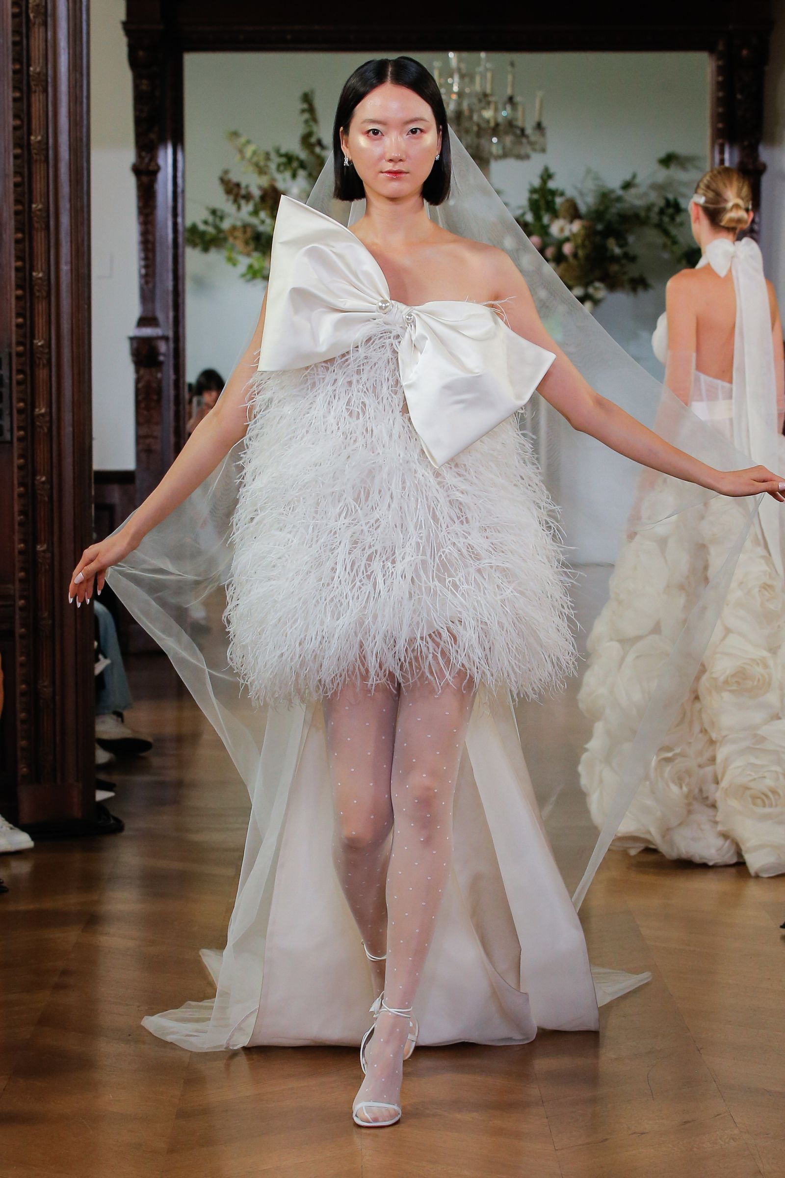 Monique Lhuillier Fall 2026 Wedding Dresses New York October 14, 2025