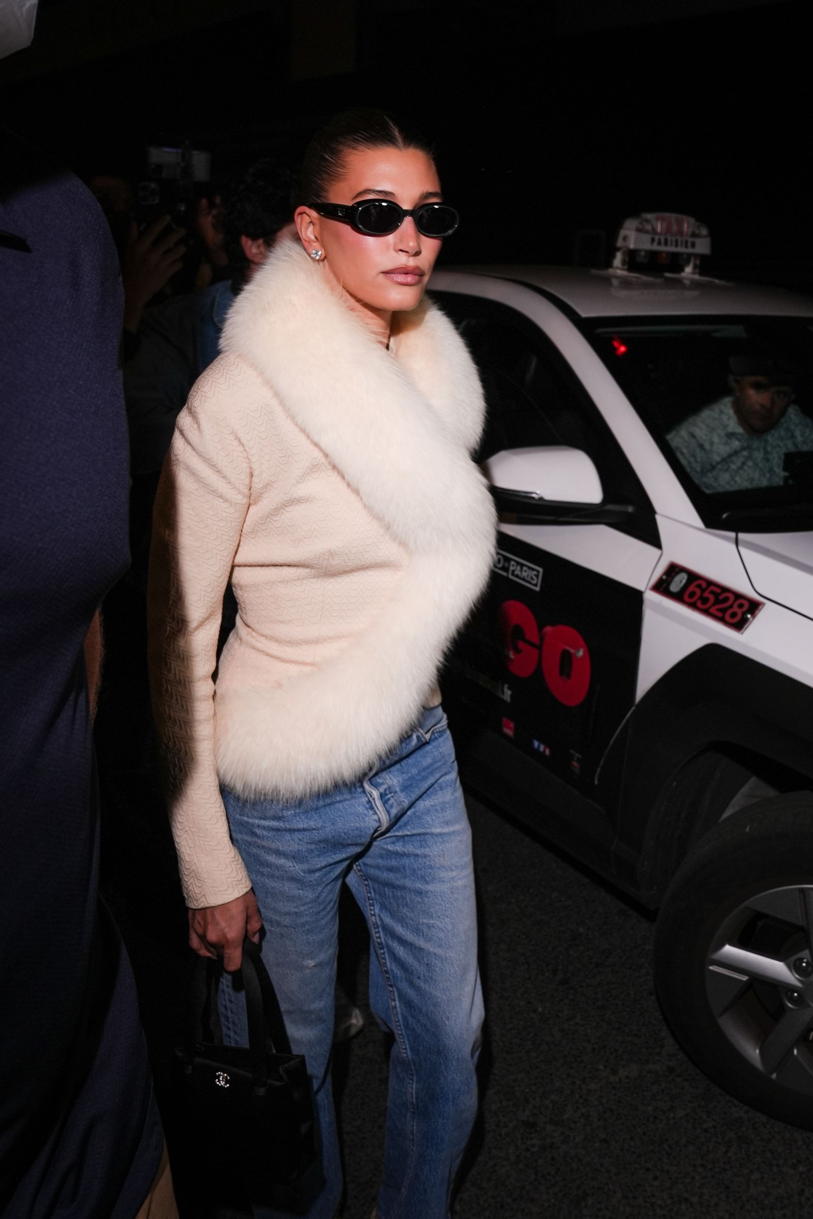 Celebrity Witness Paris Fashion Week Women's Clothing Spring and Summer 2026 Hailey Bieber