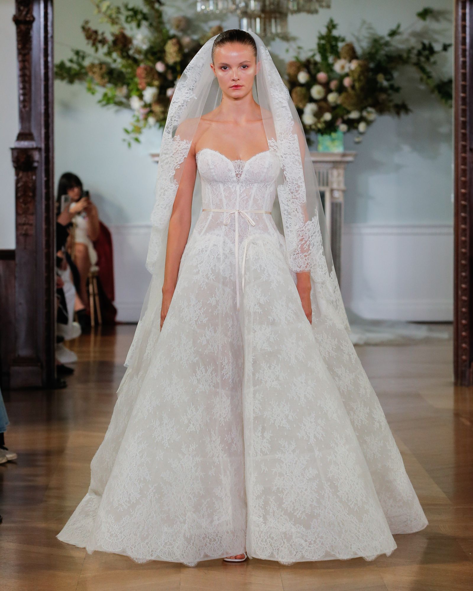 Monique Lhuillier Fall 2026 Wedding Dresses New York October 14, 2025