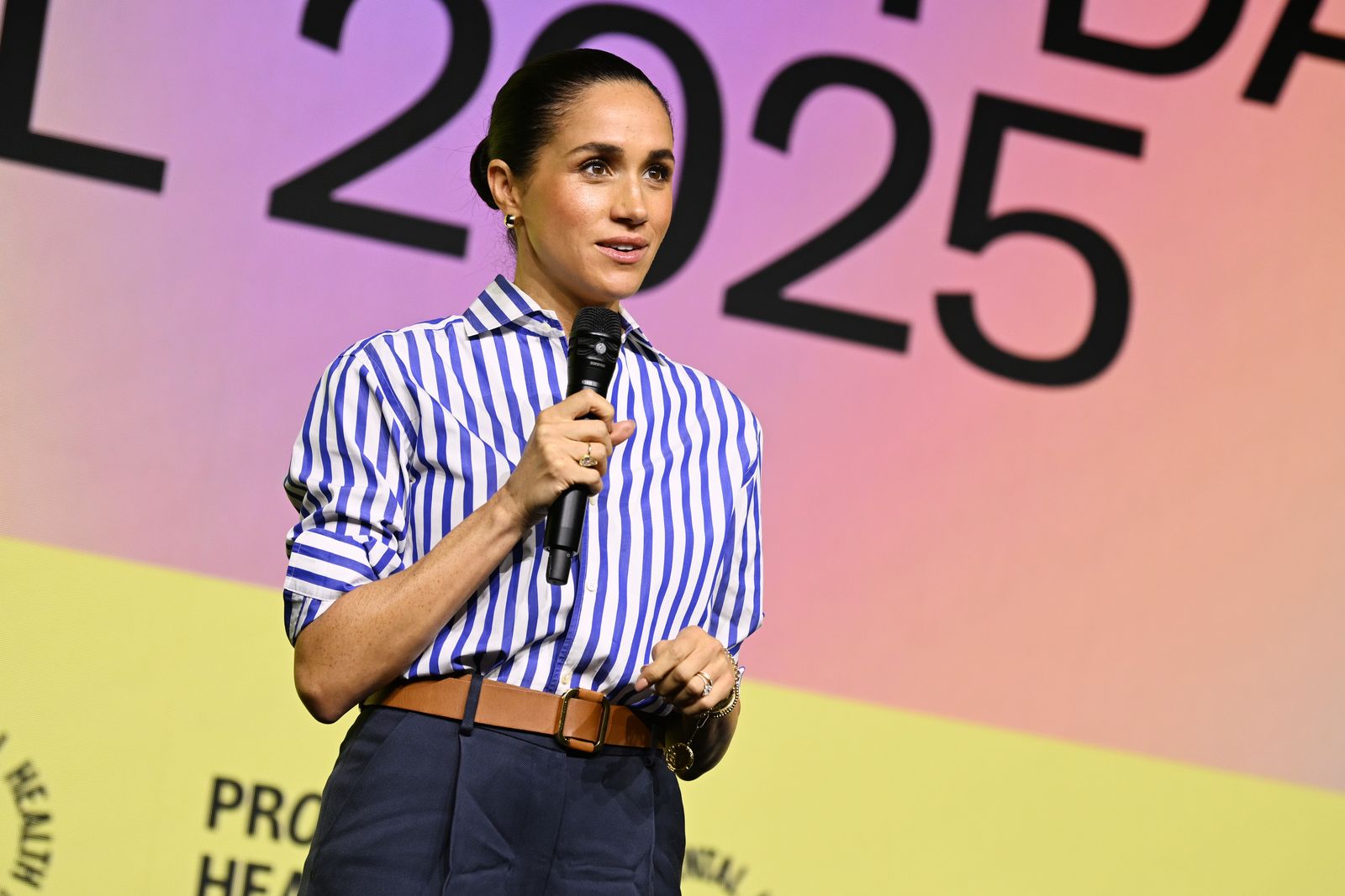 Meghan Markles' most diligent wardrobe staple never changes