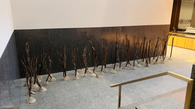 An installation made of wire ropes in concrete bases.