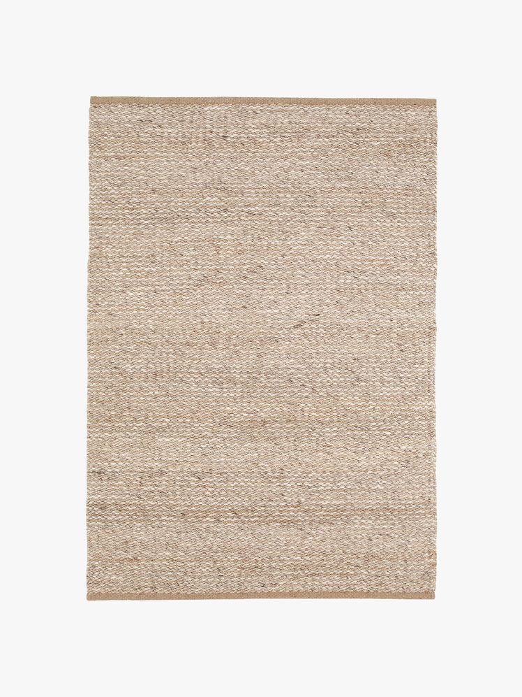 Image may contain: home decoration and carpet