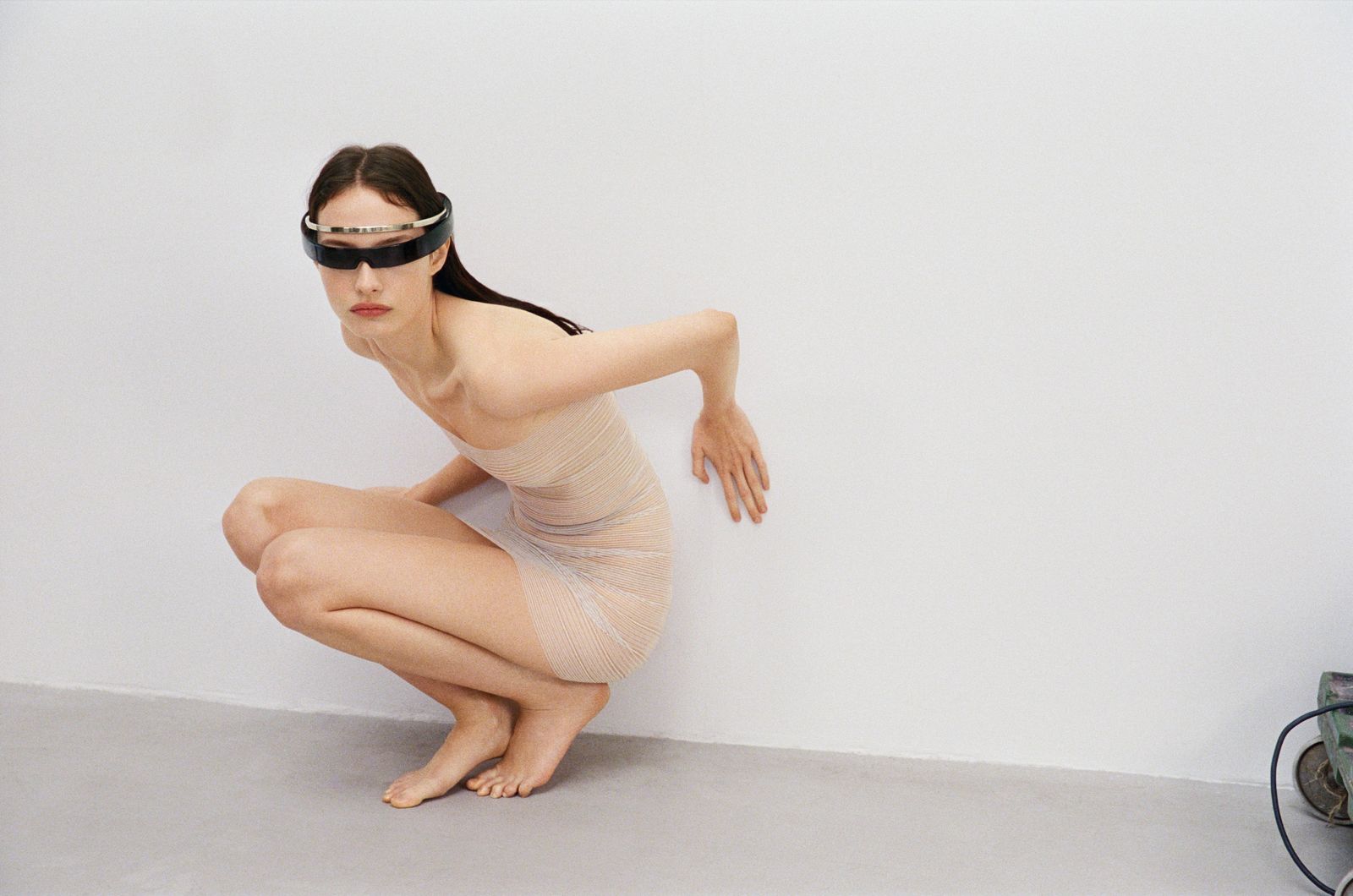 Image may contain Sandra Vergara adult body parts fingers, hands, dancing, leisure activities, face and head