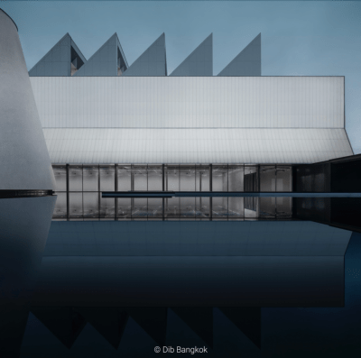 A rendering of a museum with a white facade.