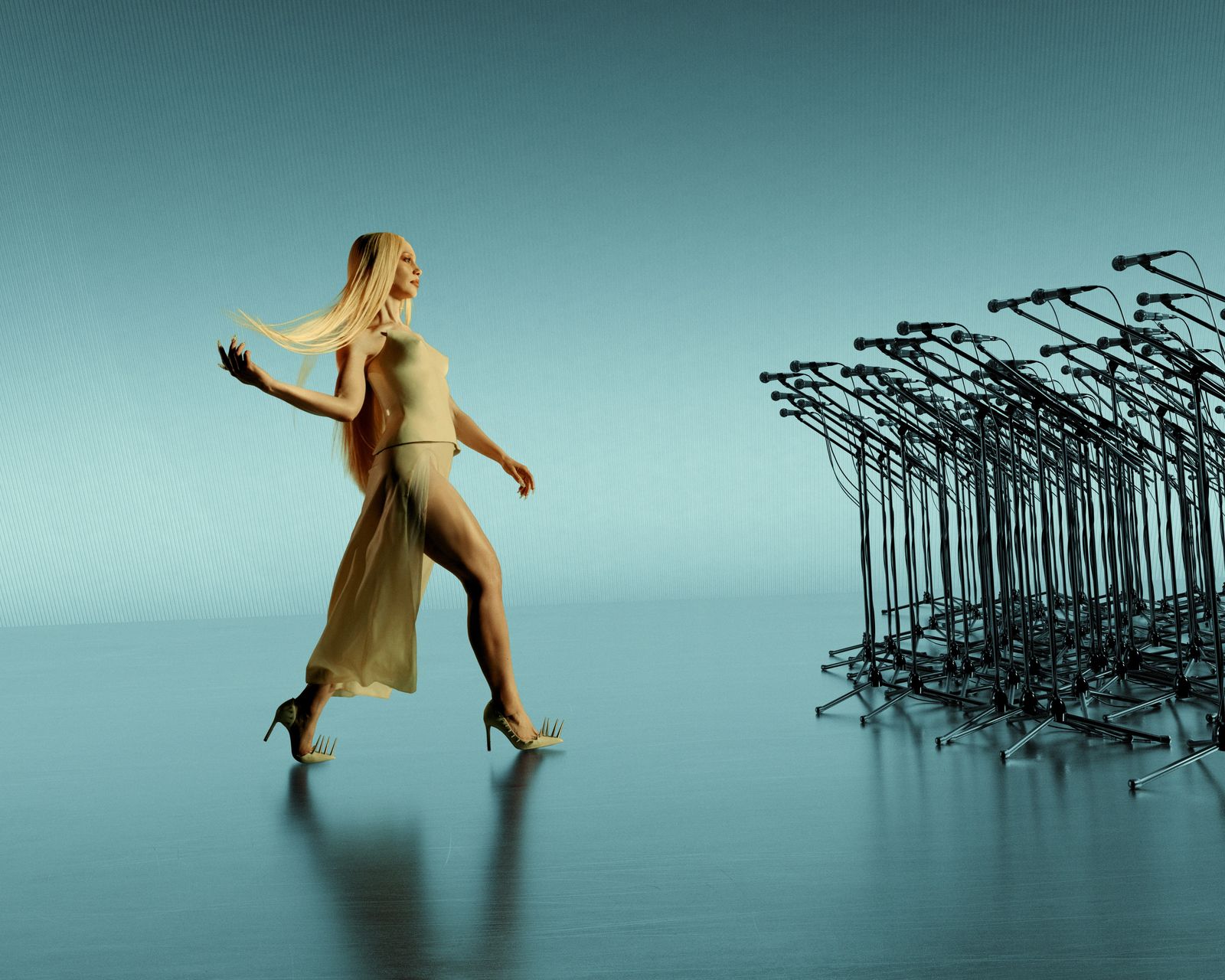 Swedish pop star Agnes returns and announces new club-inspired album Beautiful Crazy