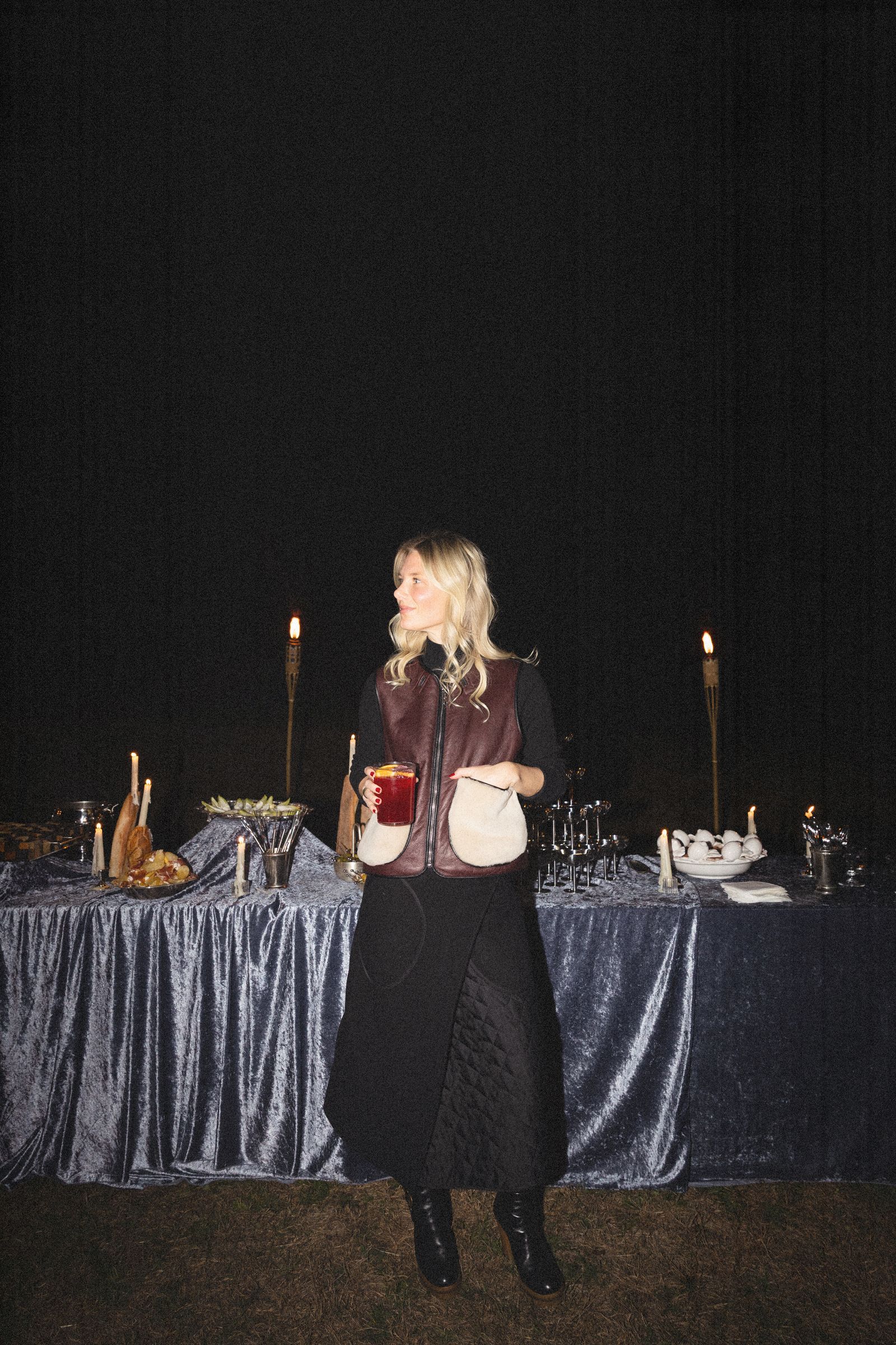 Images may contain Mlanie Laurent tablecloths, dining tables, furniture, tables, faces, people photography and portraits