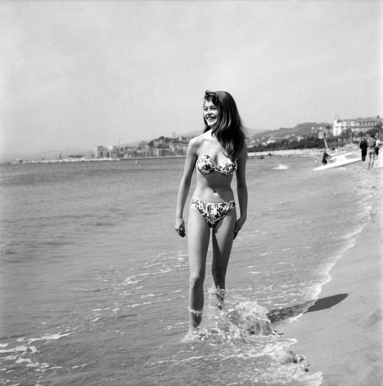1953 Cannes Film Festival. French actress Brigitte Bardot makes her Cannes Film Festival debut. D31180