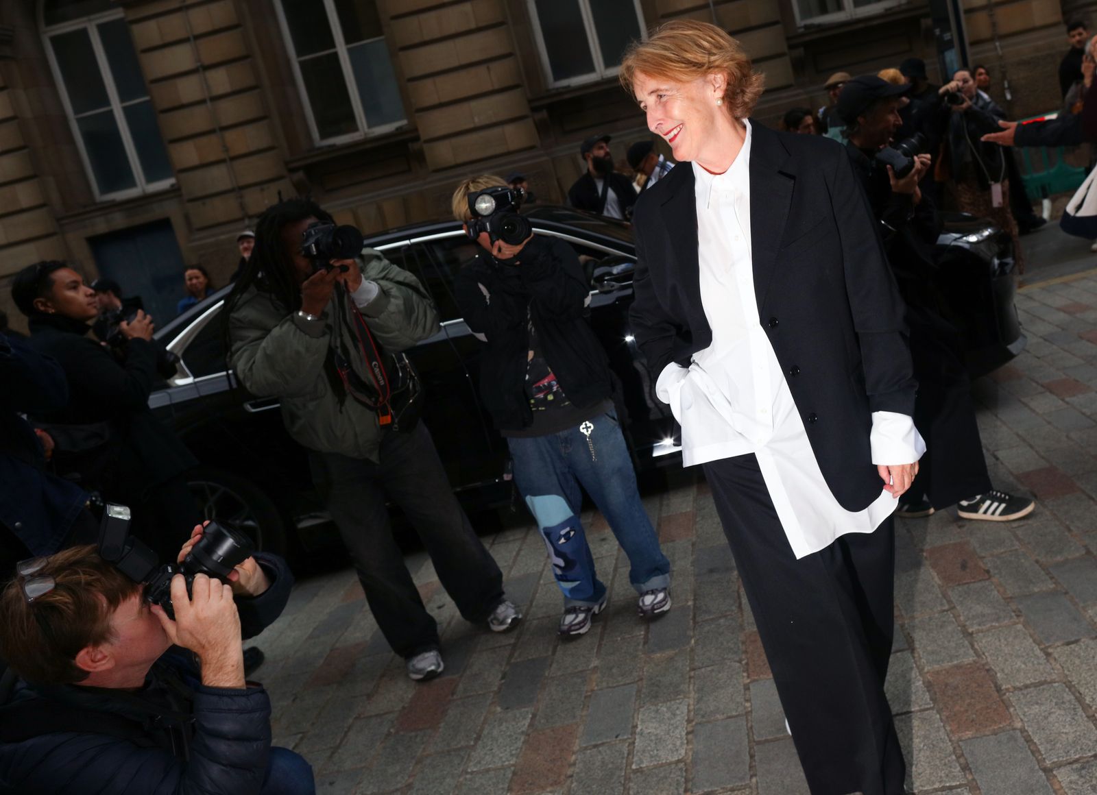 6 street-style proven ways to style black pants