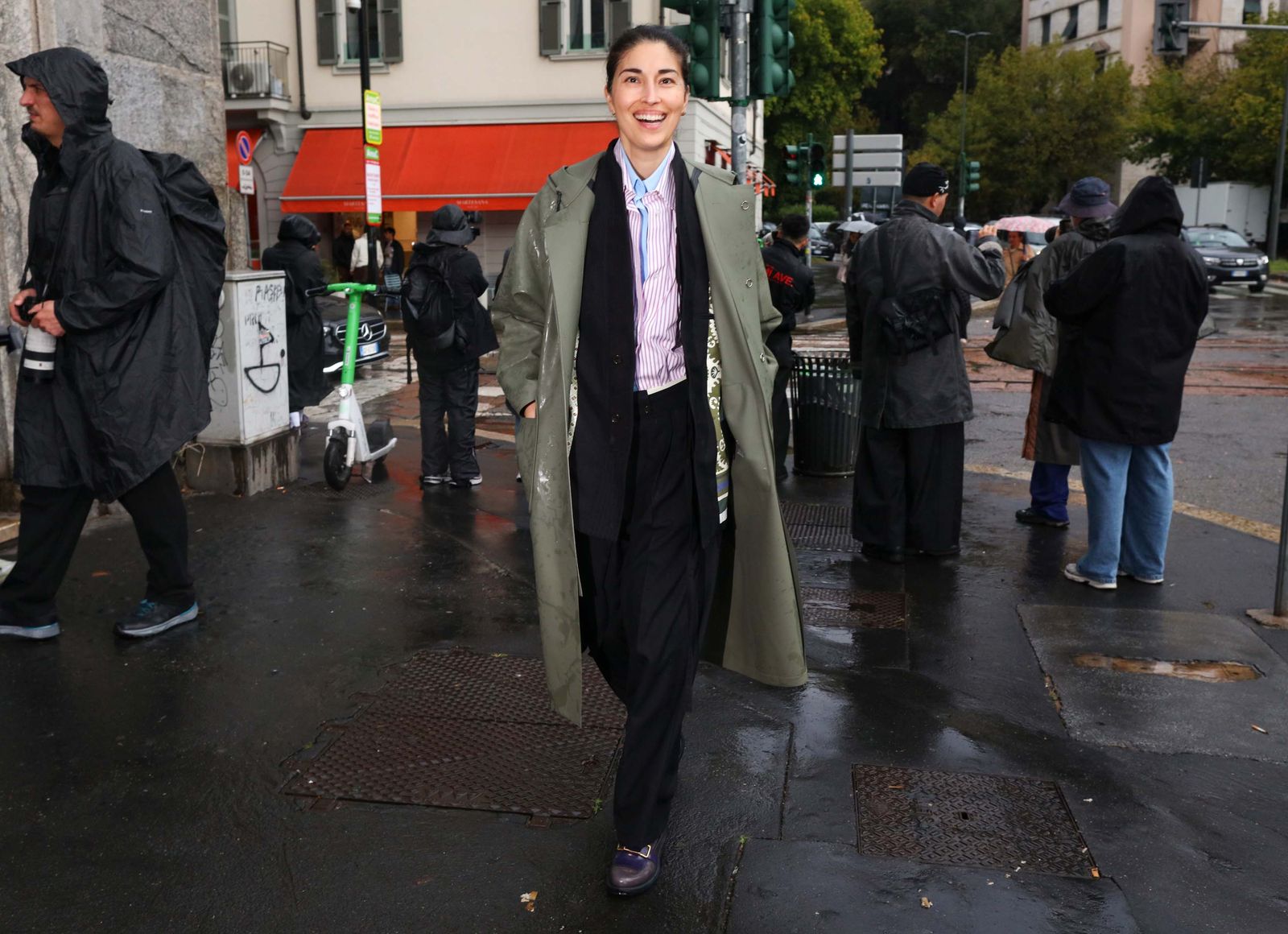 6 street-style proven ways to style black pants