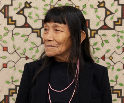 Portrait of Sara Flores.