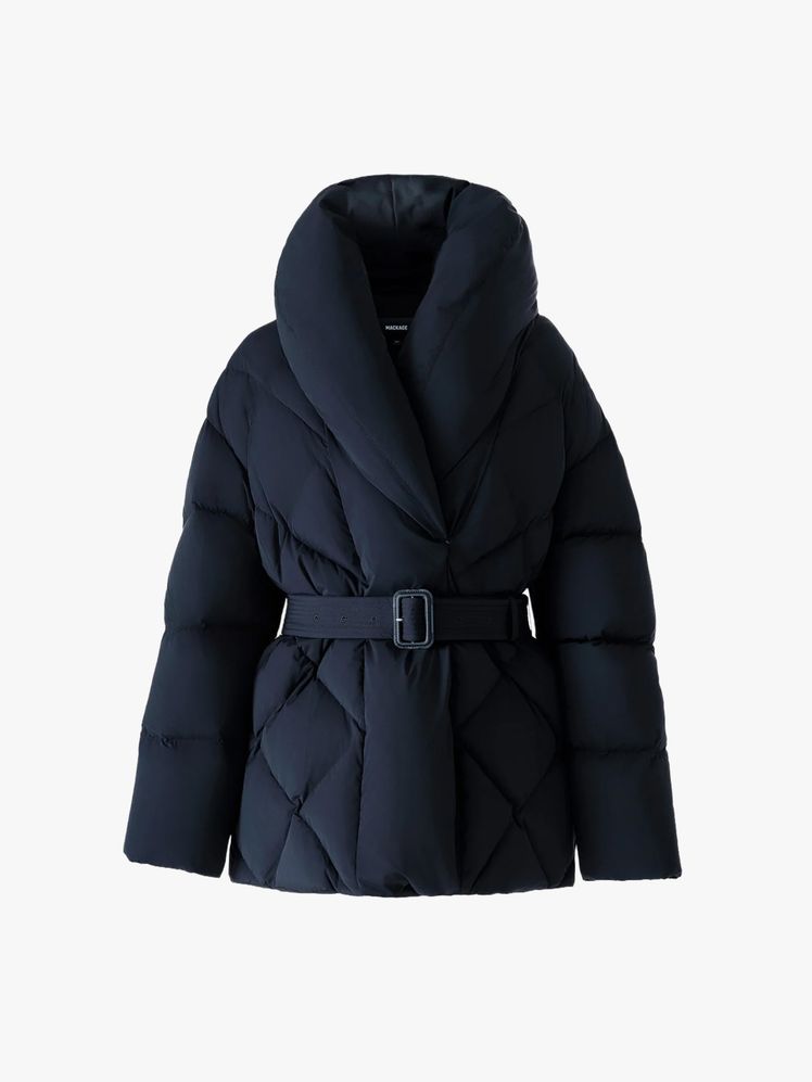 Image may contain: clothes, coat, jacket, hood, accessories and belt