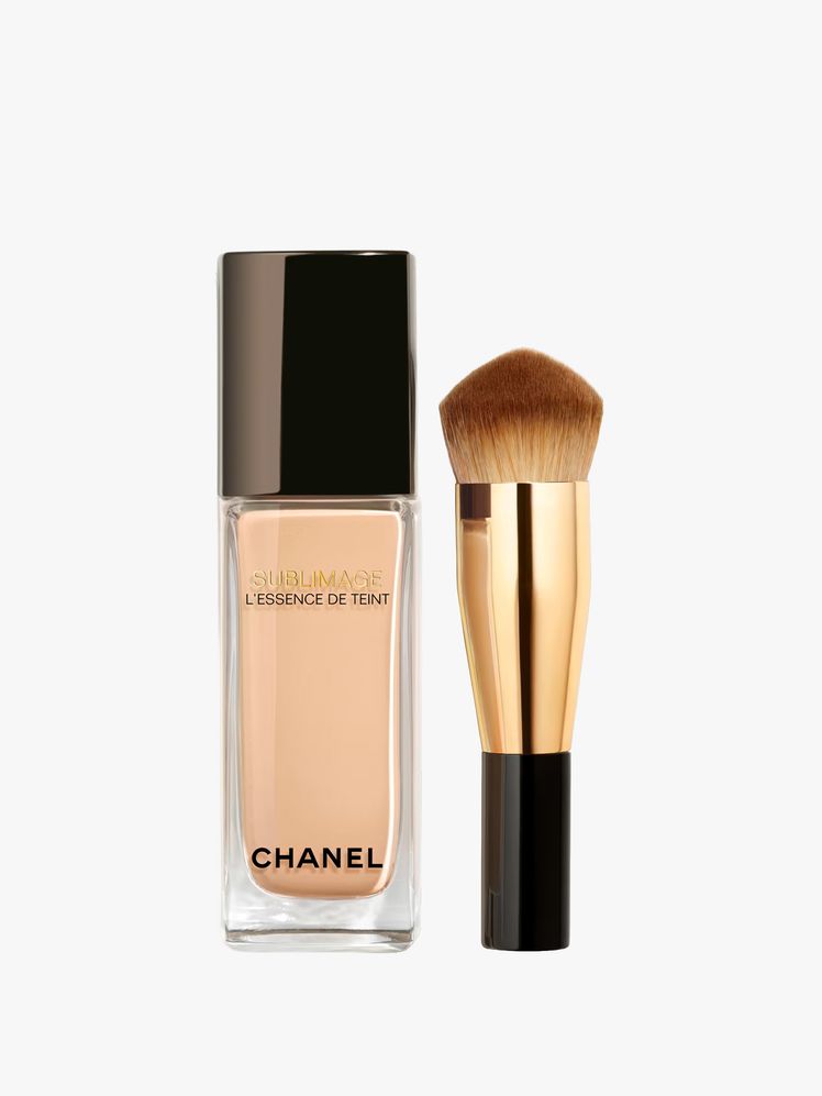 Image may contain: bottle, cosmetics, perfume, brush, equipment, tools, face, head and people