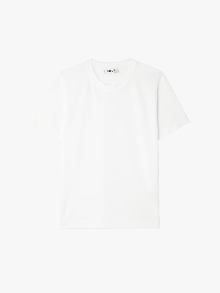 Image may contain: clothes, t-shirt and sleeves