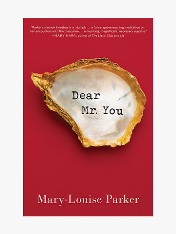 Image may contain: Animal, Sea Life, Invertebrate, Seashell, Clam, and Food