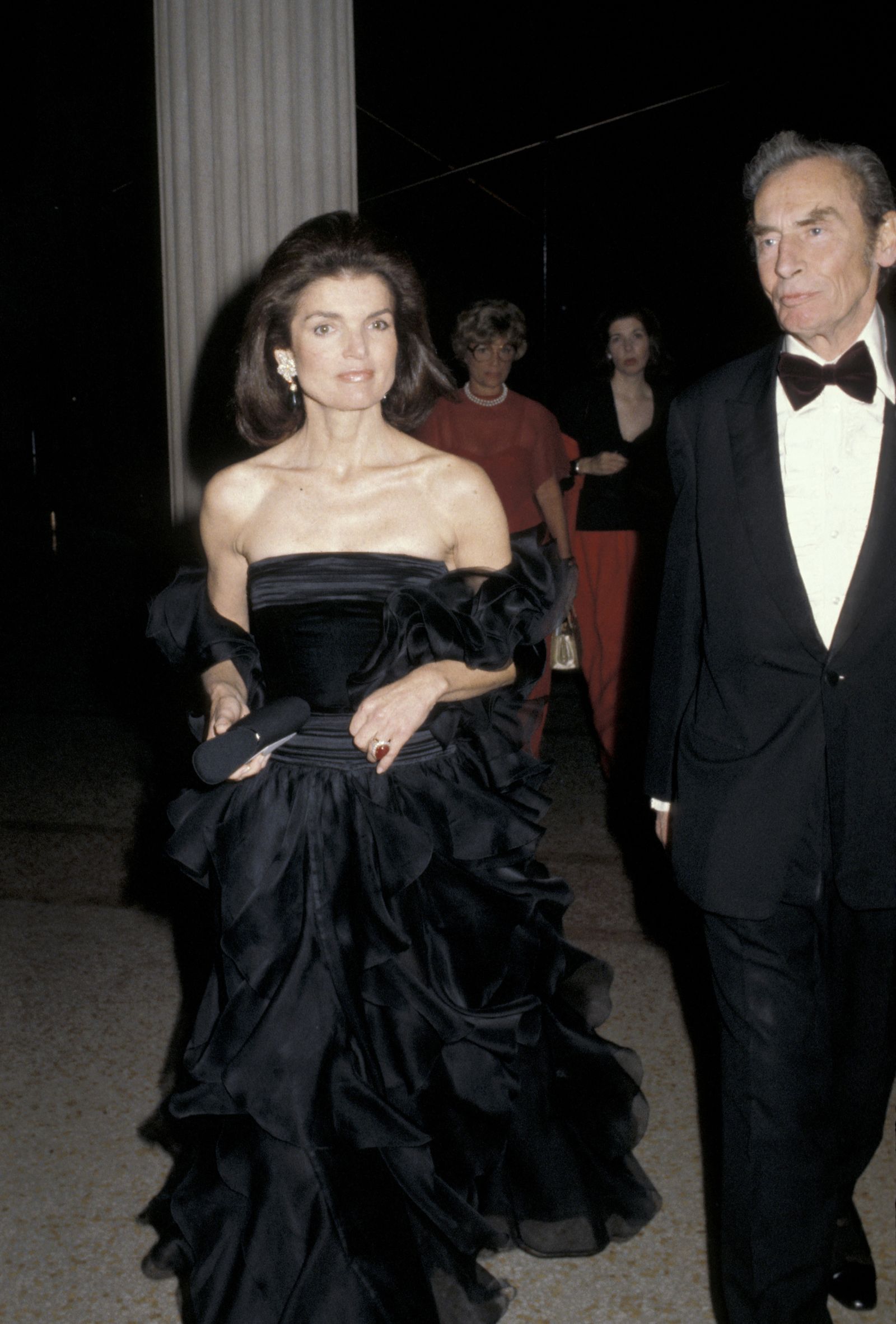 Image may contain Jacqueline Kennedy Onassis Priscilla Owen Formal wear People Clothing Dresses Fashion & Accessories