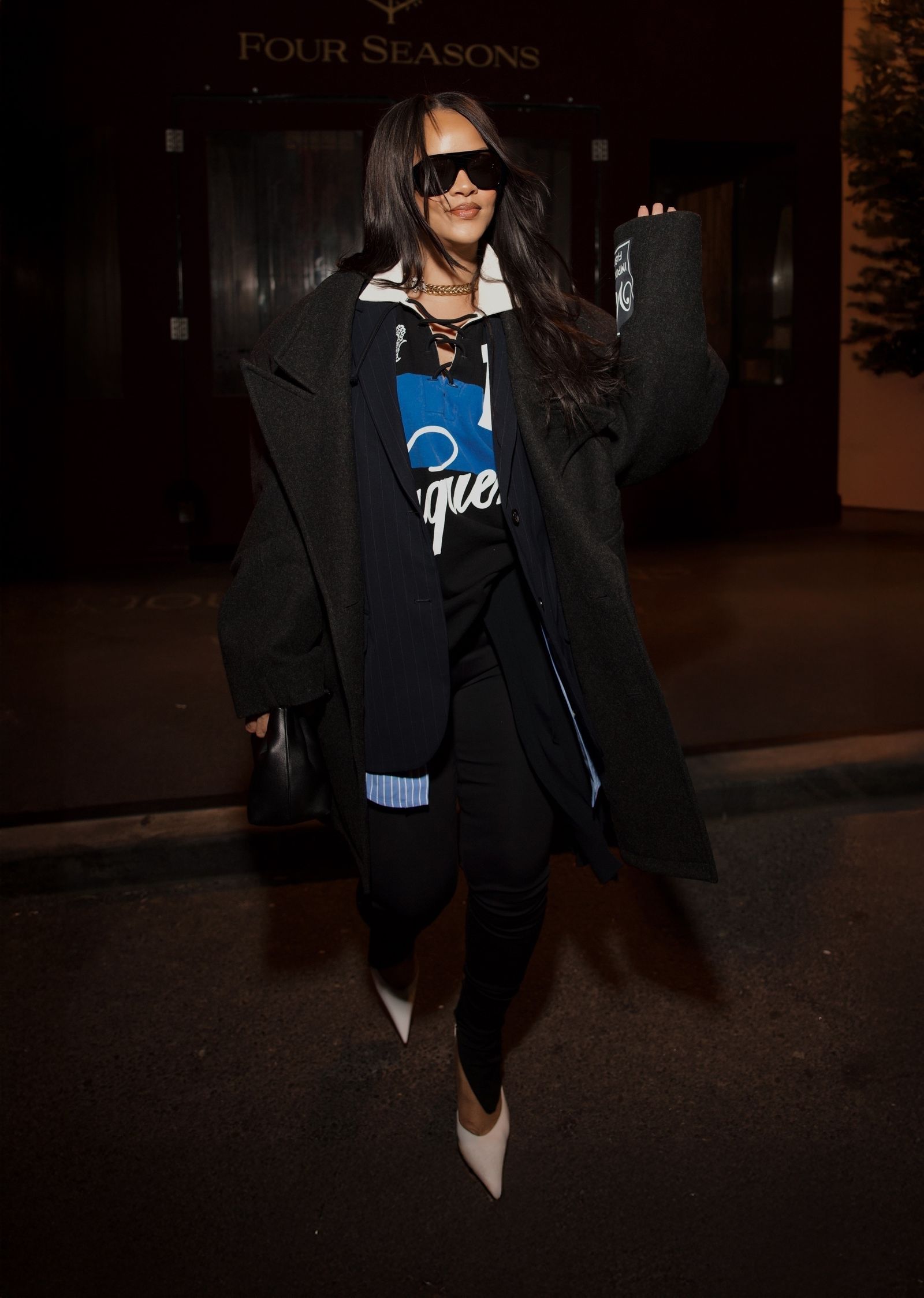 Rihanna embraces 2016 fashion trends in Vaquera NYC lace-up suit