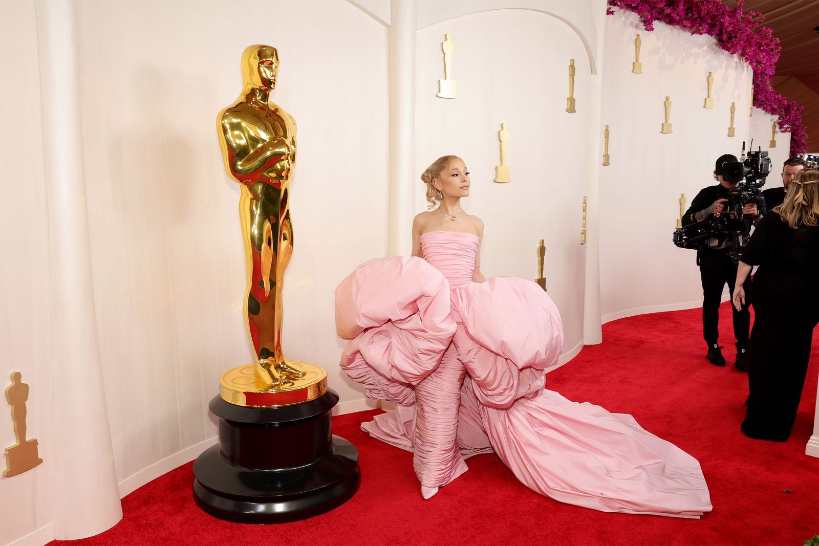 Image may contain Ariana Grande fashionable formal adult apparel and dresses