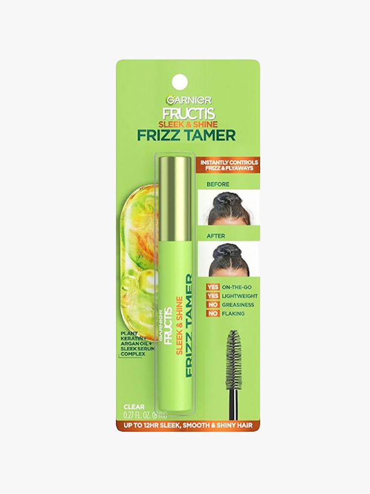 Image may contain: makeup, people, mascara, face and head