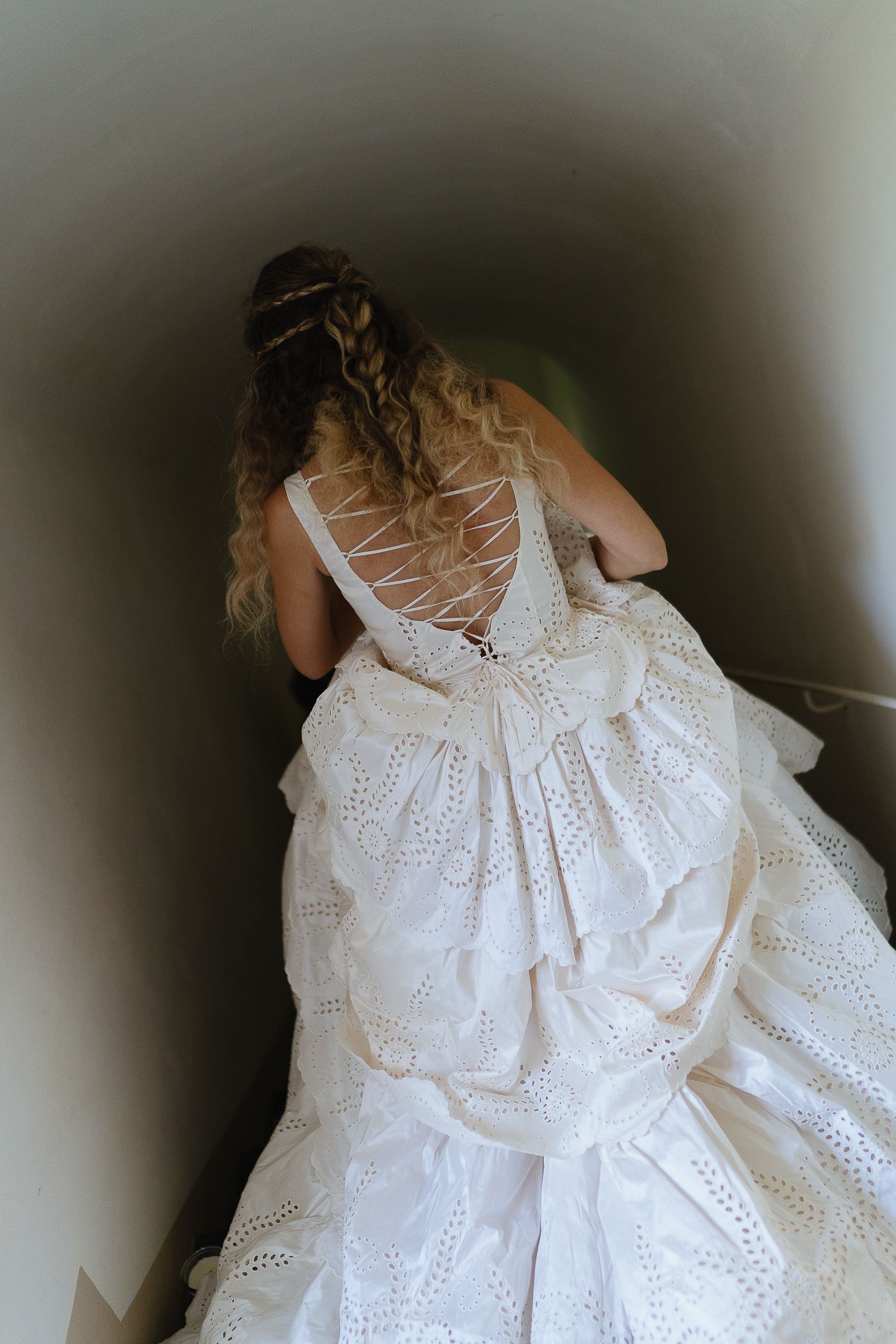 29 Wedding Hairstyles for Every Bridal Style