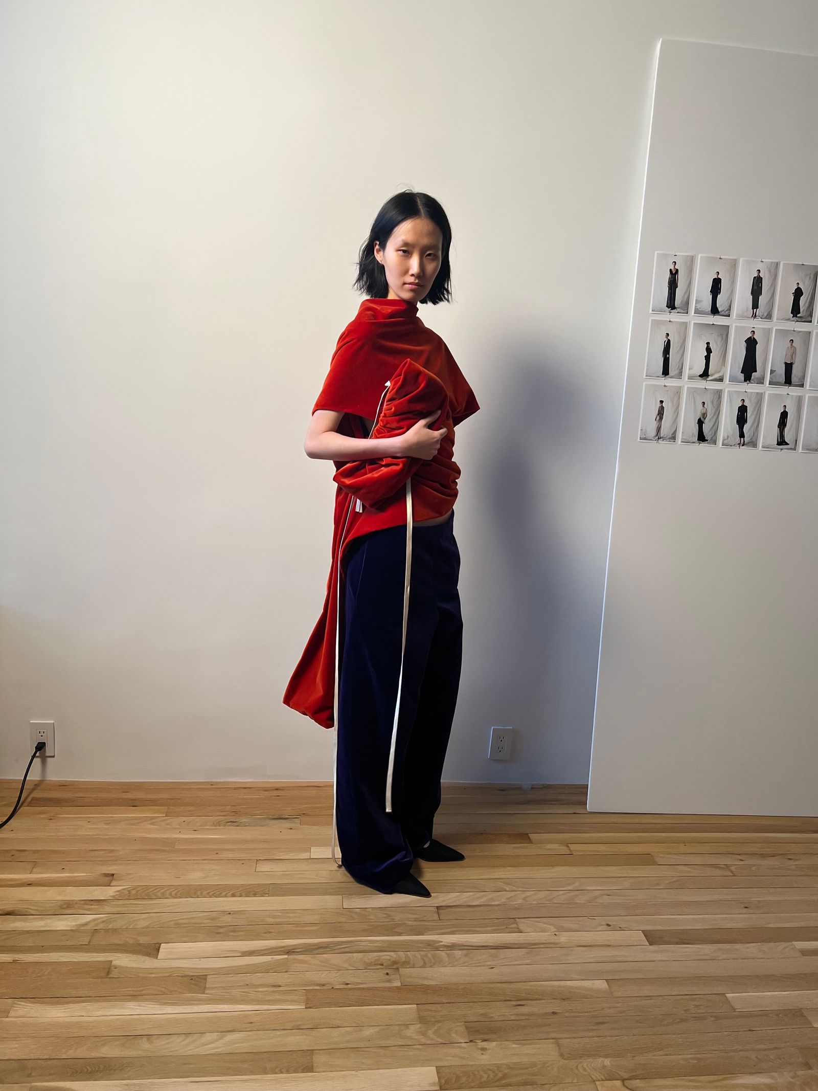 Image may contain Chen Nan adult stand-up performer and solo performance