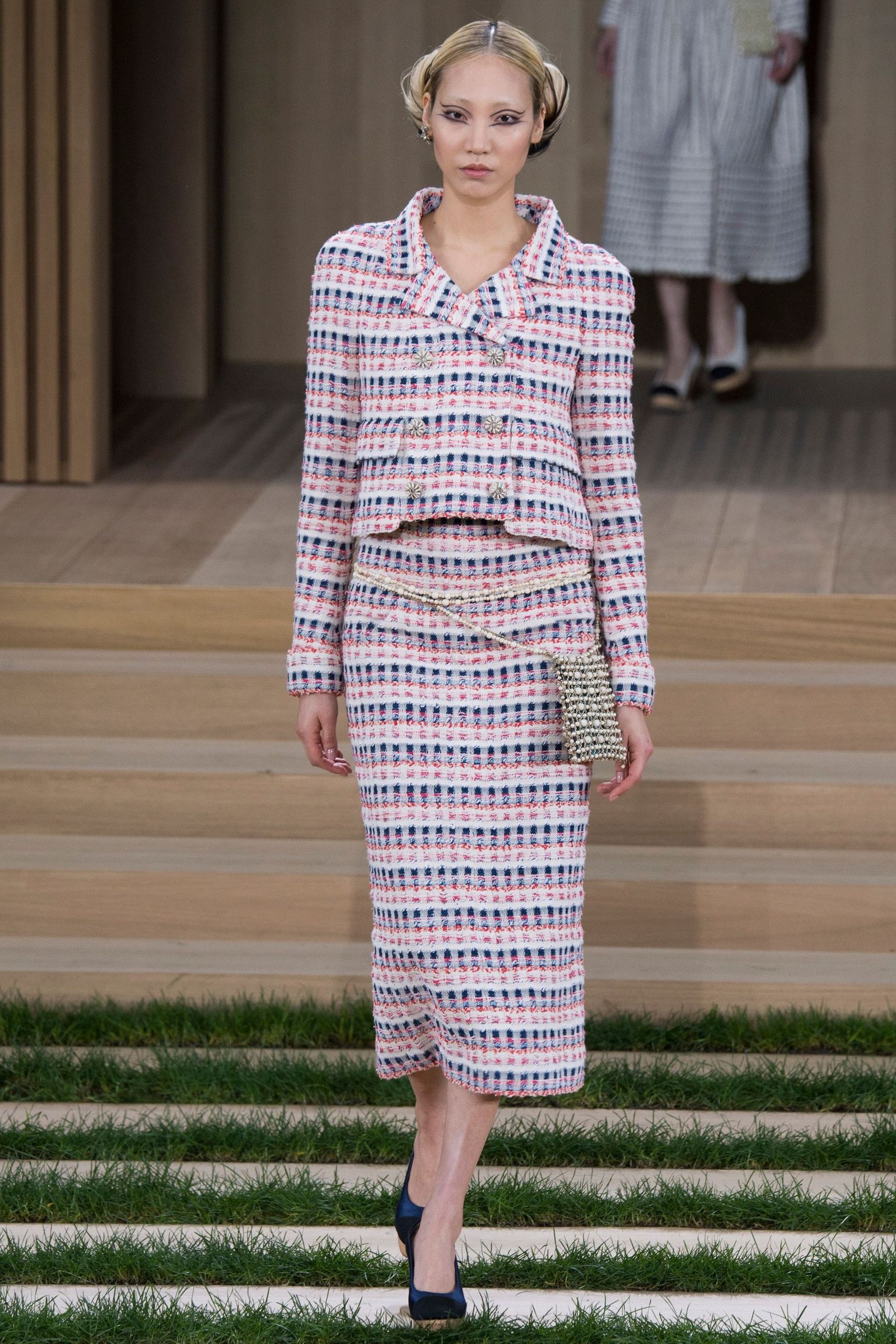 Image may contain Soo Joo Park people and children