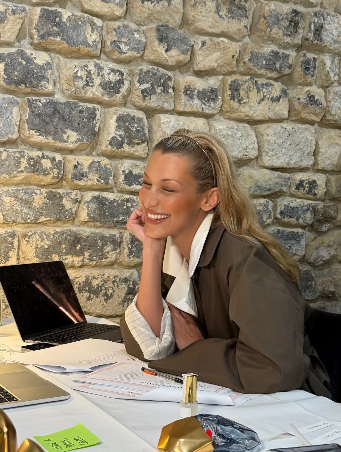 Image may contain Bella Hadid avatar happy teenager computer electronics laptop laughing and pen