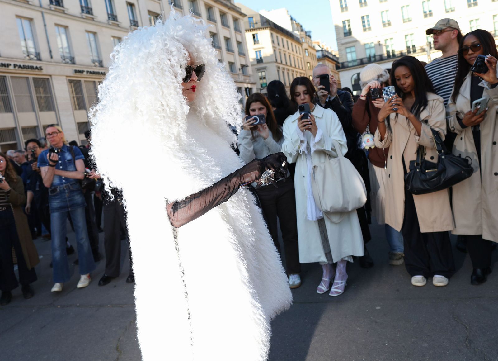 Image may contain Silvia Süller Mariana Mortgua accessories bags handbags adult wedding clothing and gloves